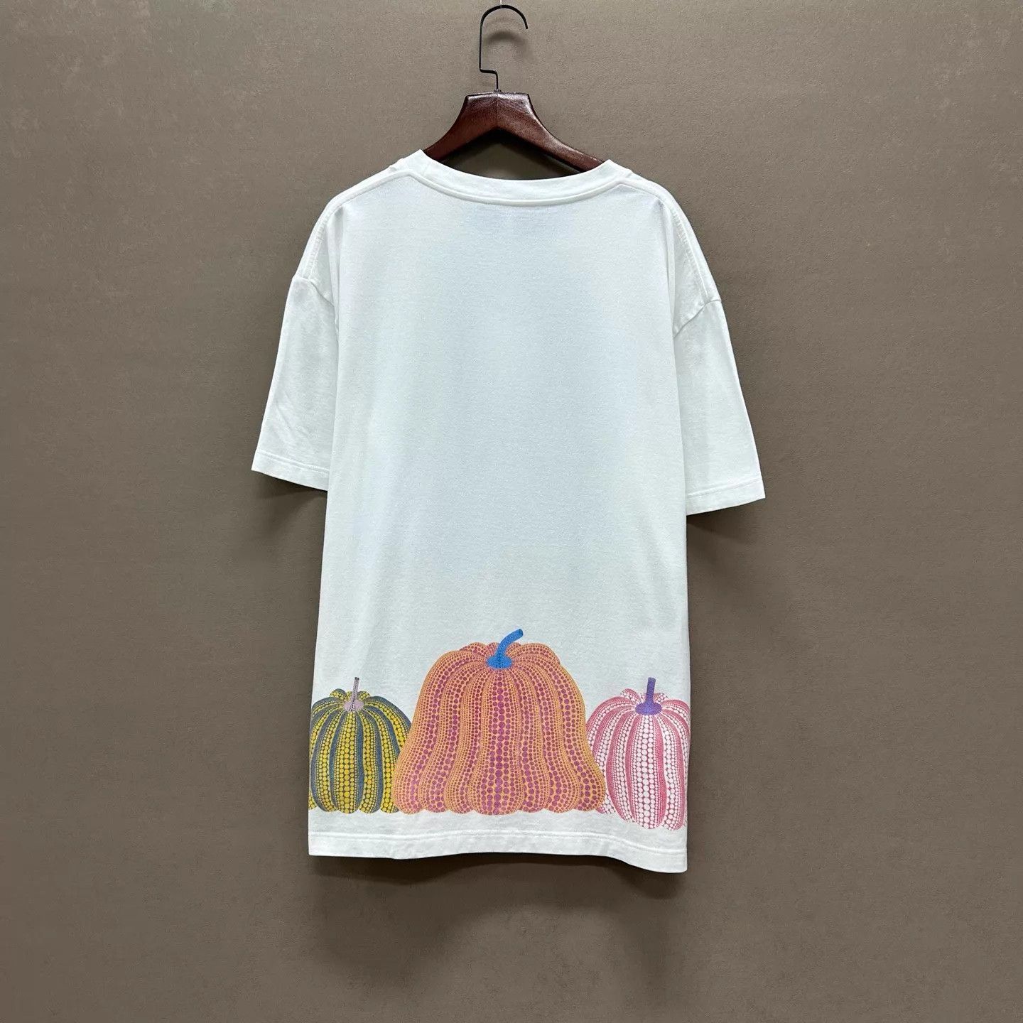 Louis Vuitton LV x Yayoi Kusama 99new SS23 White Pumpkin Logo SS Tee S Size US S / EU 44-46 / 1 - 2 Thumbnail