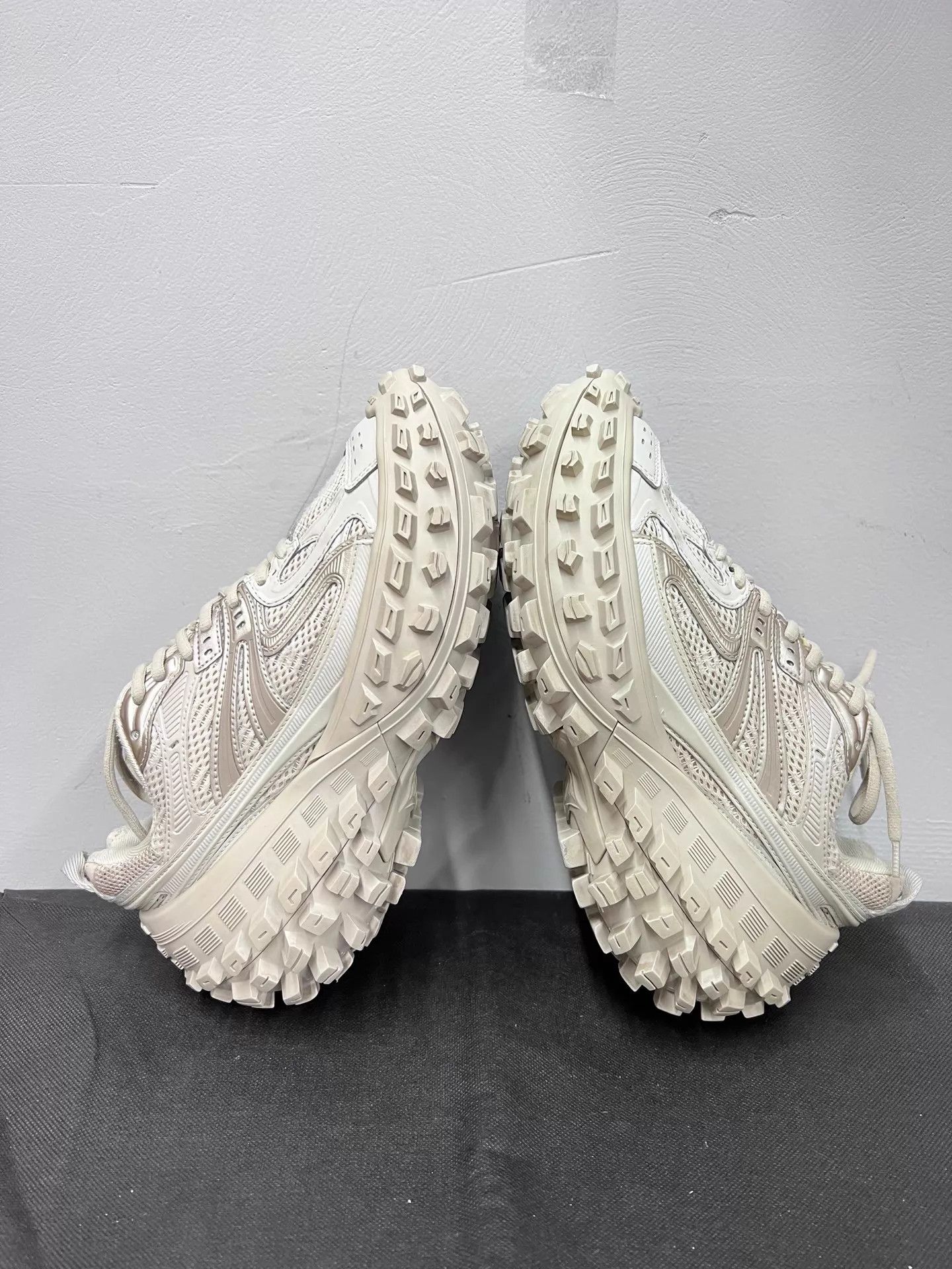 Balenciaga Balenciaga Defender 38 EU Good Condition Size US 8 / IT 38 - 6 Thumbnail