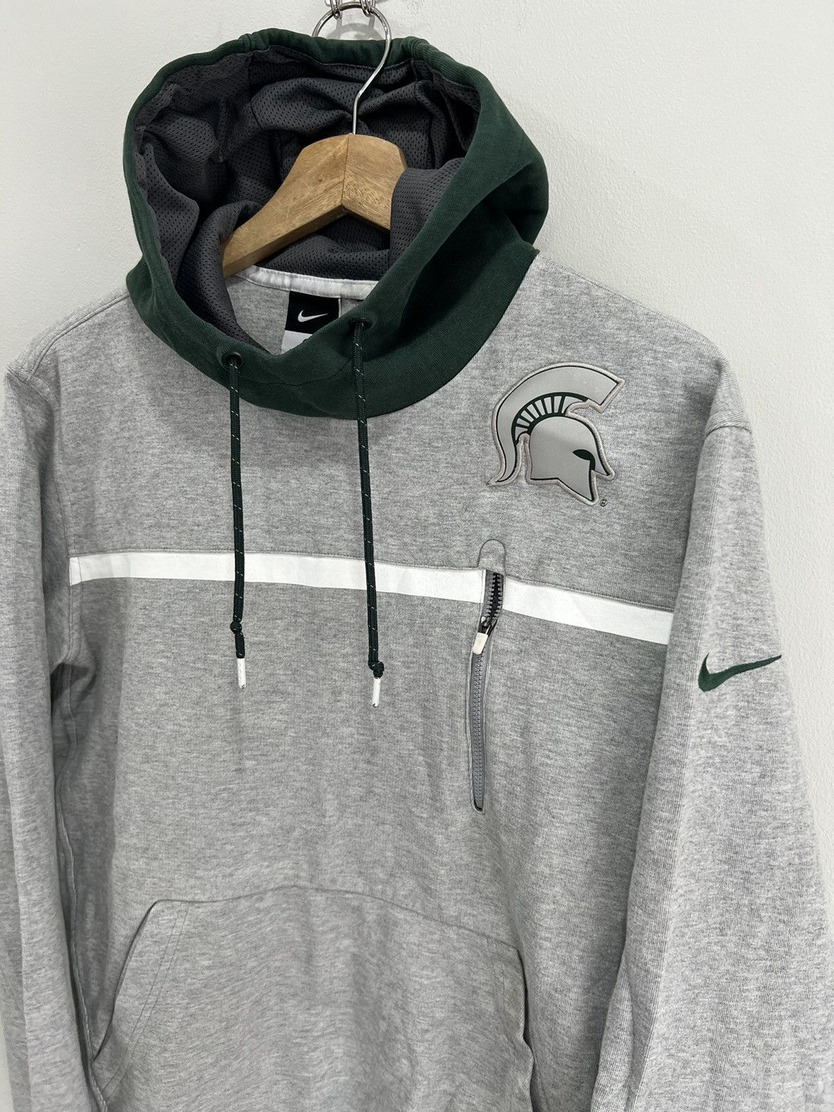 Nike × Vintage Vintage Nike Michigan Spartans Hoodie Sweater Size US L / EU 52-54 / 3 - 2 Thumbnail