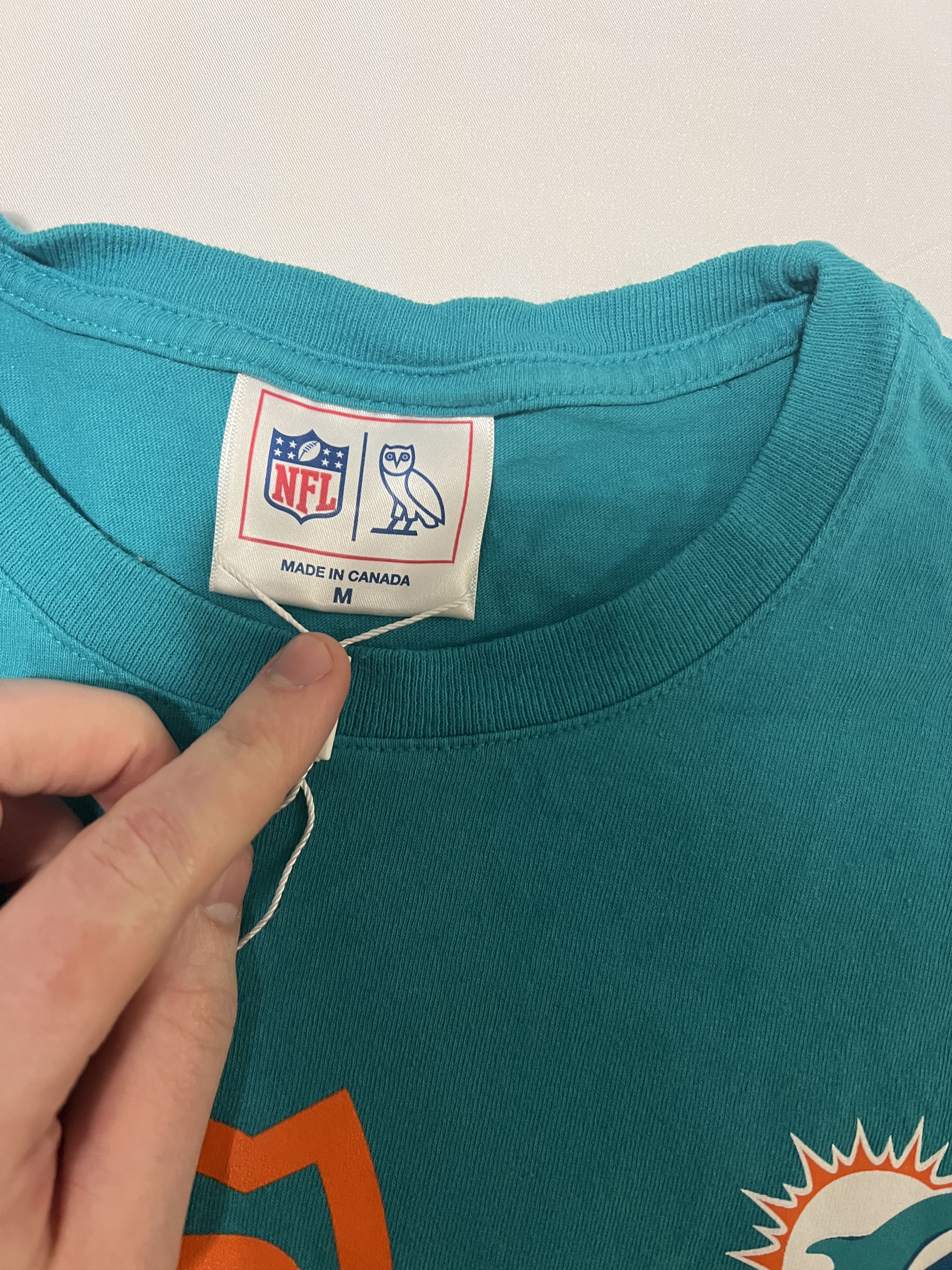 Drake OVO x NFL Miami Dolphins OG Owl T-Shirt Tee Size US M / EU 48-50 / 2 - 2 Thumbnail