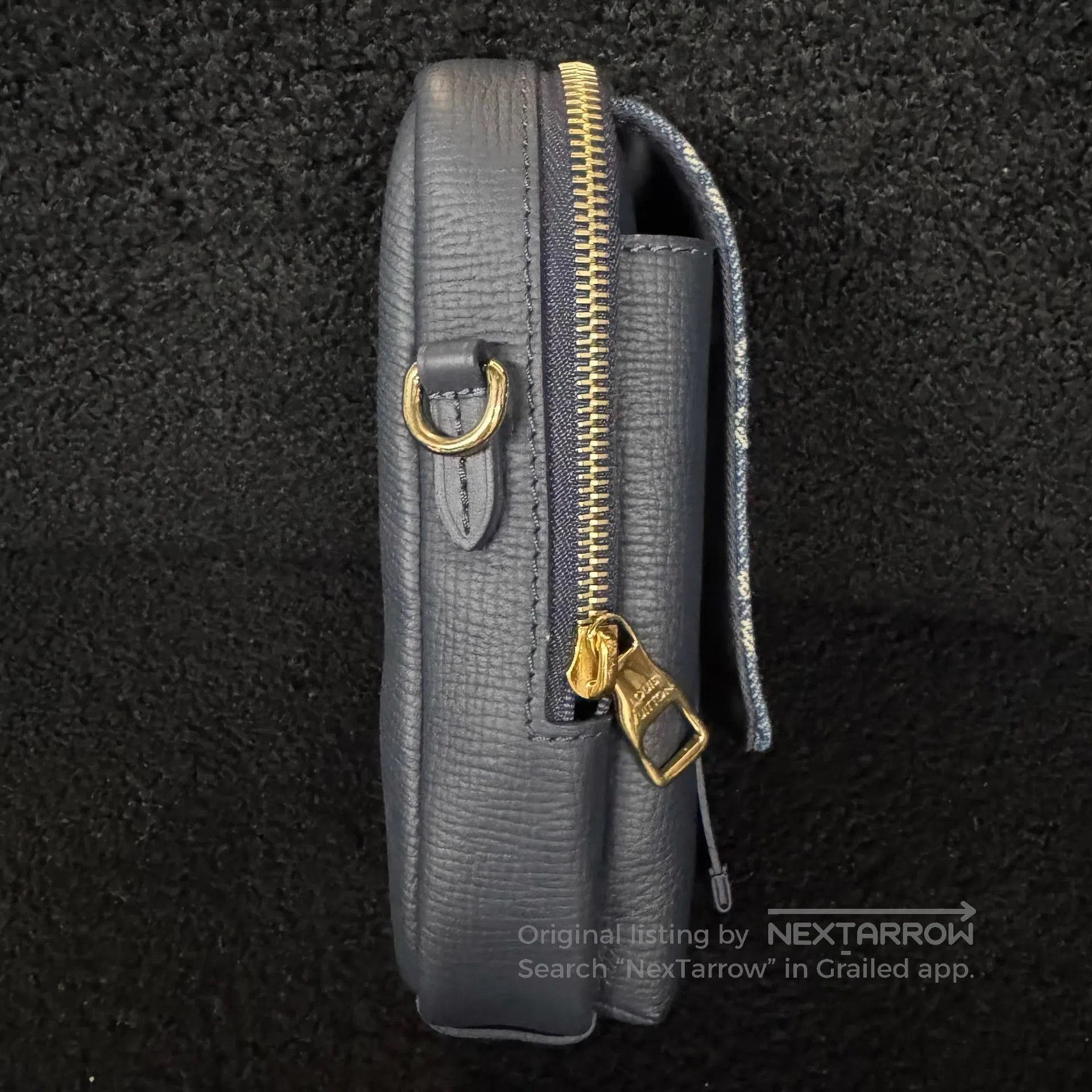 Louis Vuitton Blue Denim Pouch with Heart Patch and Pattern. Size ONE SIZE - 6 Thumbnail