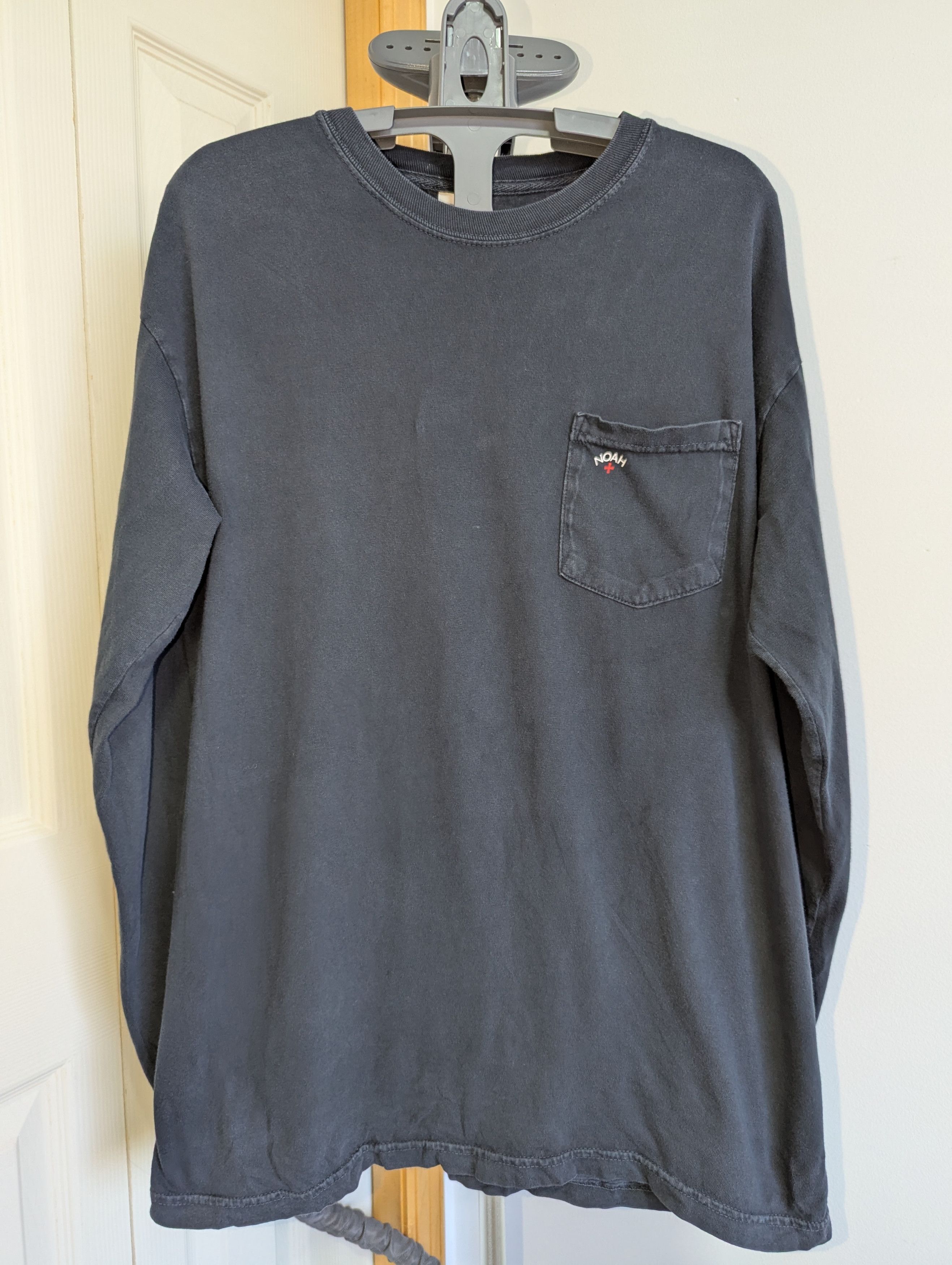 Noah Classic Black Long Sleeve from Noah Size US M / EU 48-50 / 2 - 1 Thumbnail