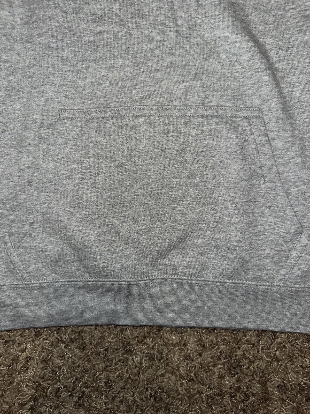 Nike Nike Big Kids (Boy’s) Club Fleece Vollyball Grey Hoodie Size US L / EU 52-54 / 3 - 4 Thumbnail