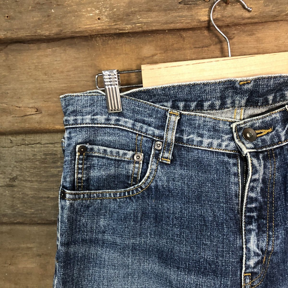 Japanese Brand Uniqlo japan vintage Blue faded jeans Denim Pants #7390 Size US 31 - 4 Thumbnail