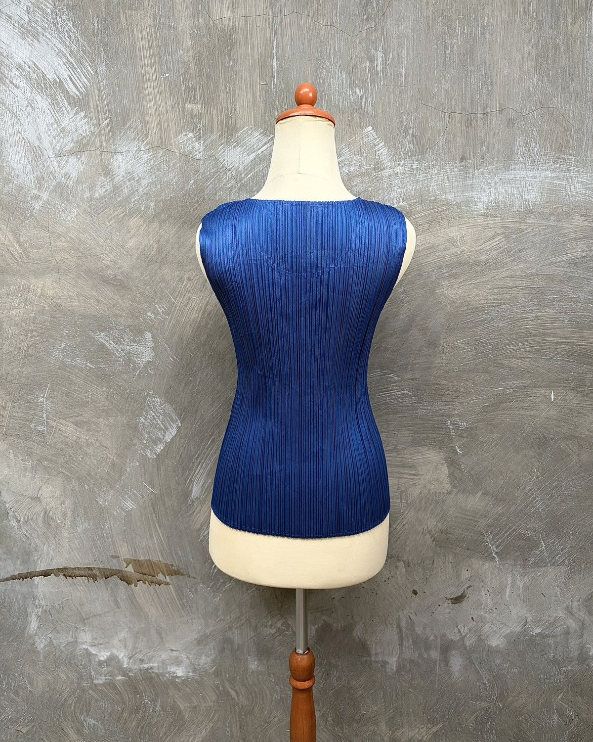 Issey Miyake Issey Miyake Pleats Please Blue Women Tanktop Size S / US 4 / IT 40 - 2 Thumbnail