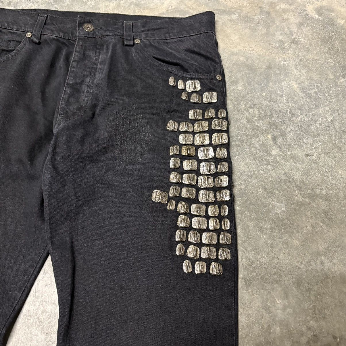Roberto Cavalli Roberto Cavalli silver hardware studded crocodile denim Size US 32 / EU 48 - 2 Thumbnail