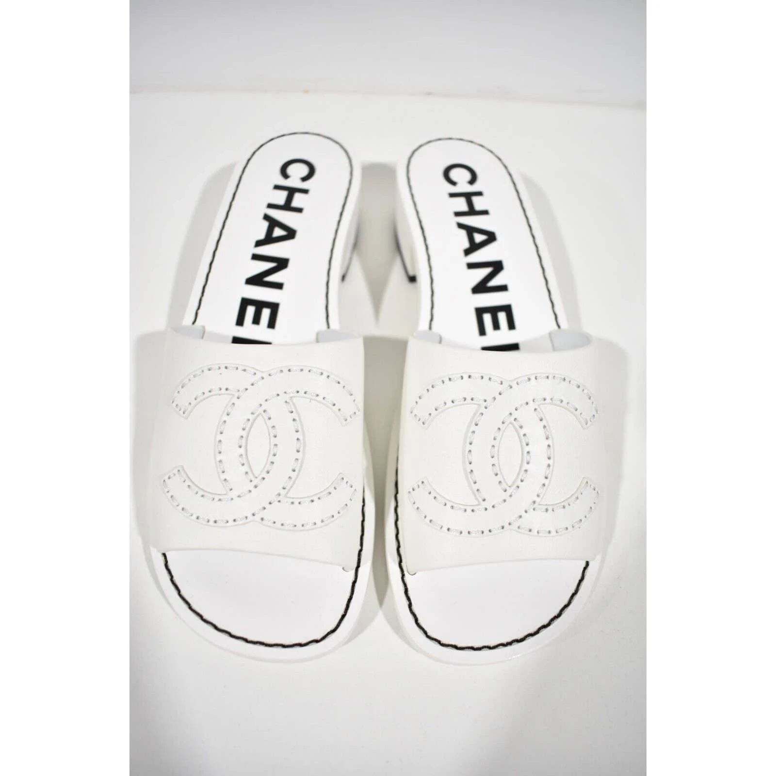 Chanel Chanel 22S White Calfskin Leather CC Logo Mules Slide Size US 8 / IT 38 - 5 Thumbnail