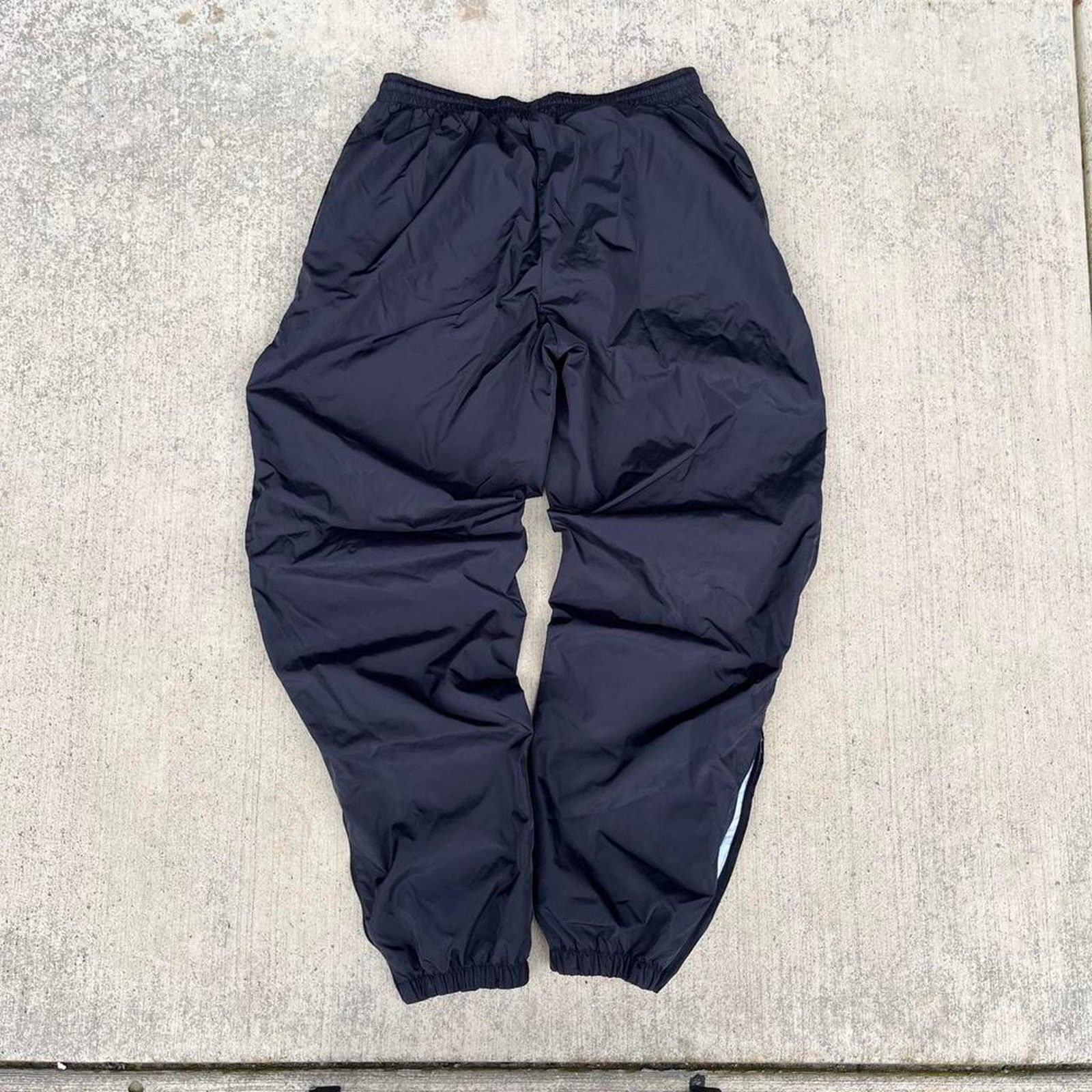 Nike Y2K Nike Windbreaker Jogger Track Sweatpants Lined Ankle Zip Size US 32 / EU 48 - 3 Thumbnail