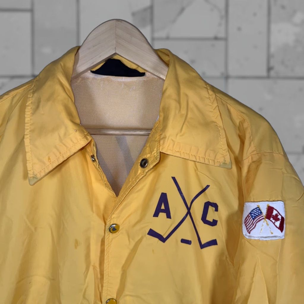 Vintage VINTAGE Unbranded Jacket Hockey Mens L Yellow Nylon VTG Size US L / EU 52-54 / 3 - 1 Thumbnail