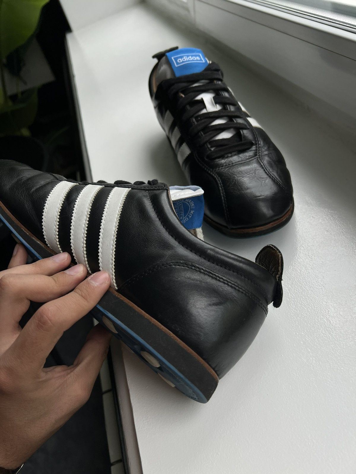 Other Adidas Mundial Goal Indoor Soccer Shoes US 11.5 Leather– Y2K Size US 11.5 / EU 44-45 - 11 Thumbnail