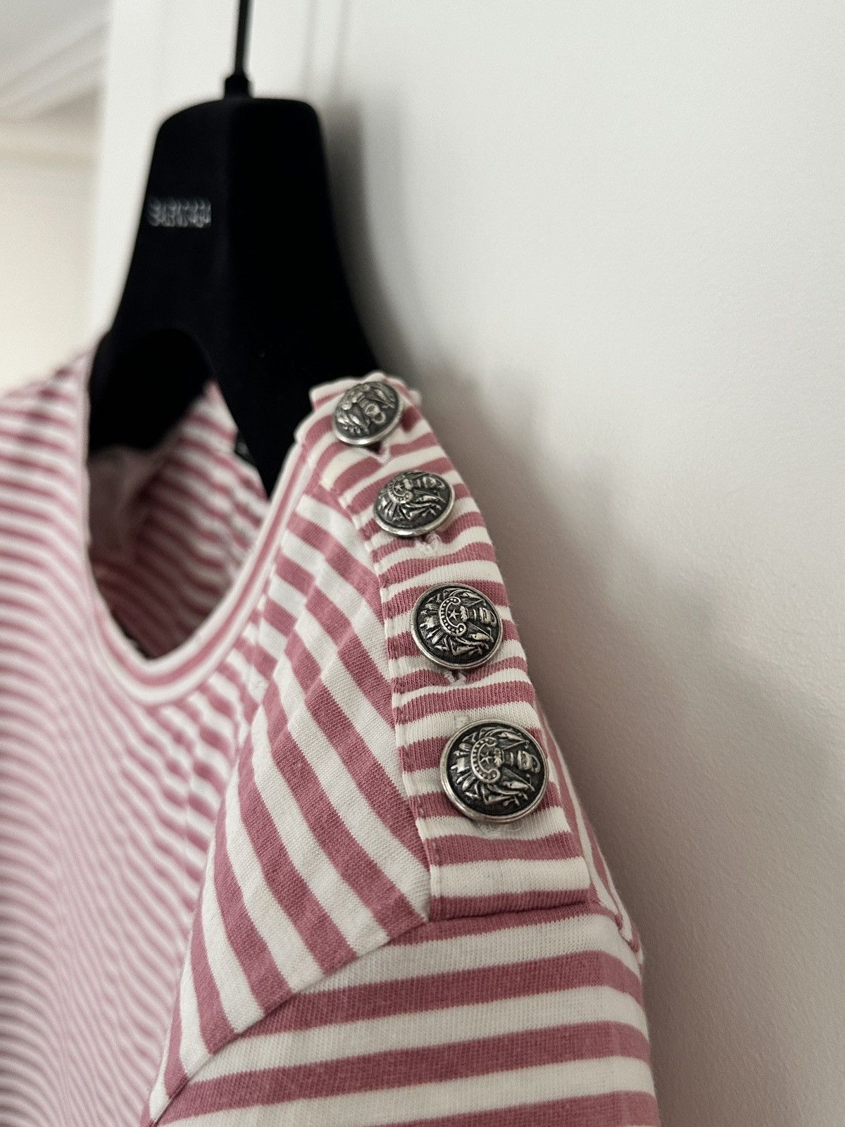 Balmain Balmain Paris striped T-shirt with button detail Size US M / EU 48-50 / 2 - 2 Thumbnail