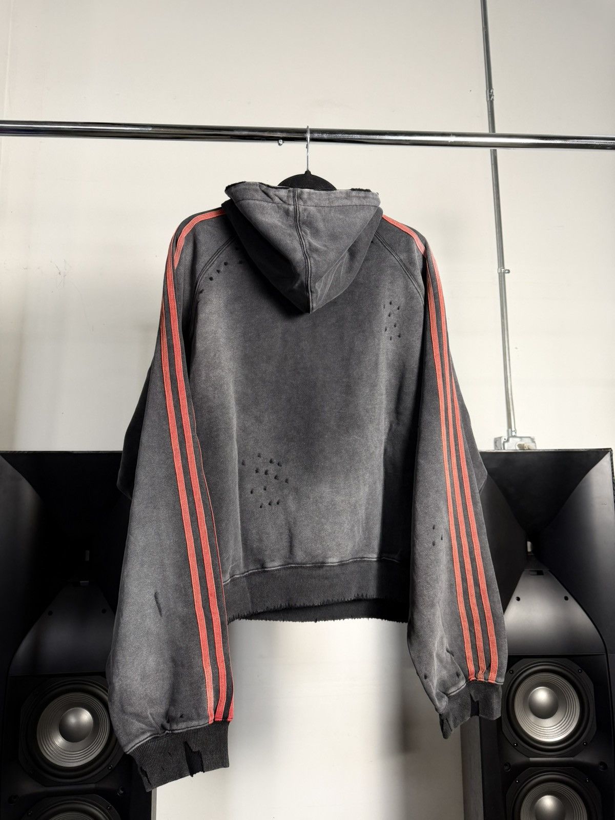Vale Vale Forever Anthem Pullover ‘Black’ Size US XXL / EU 58 / 5 - 6 Thumbnail
