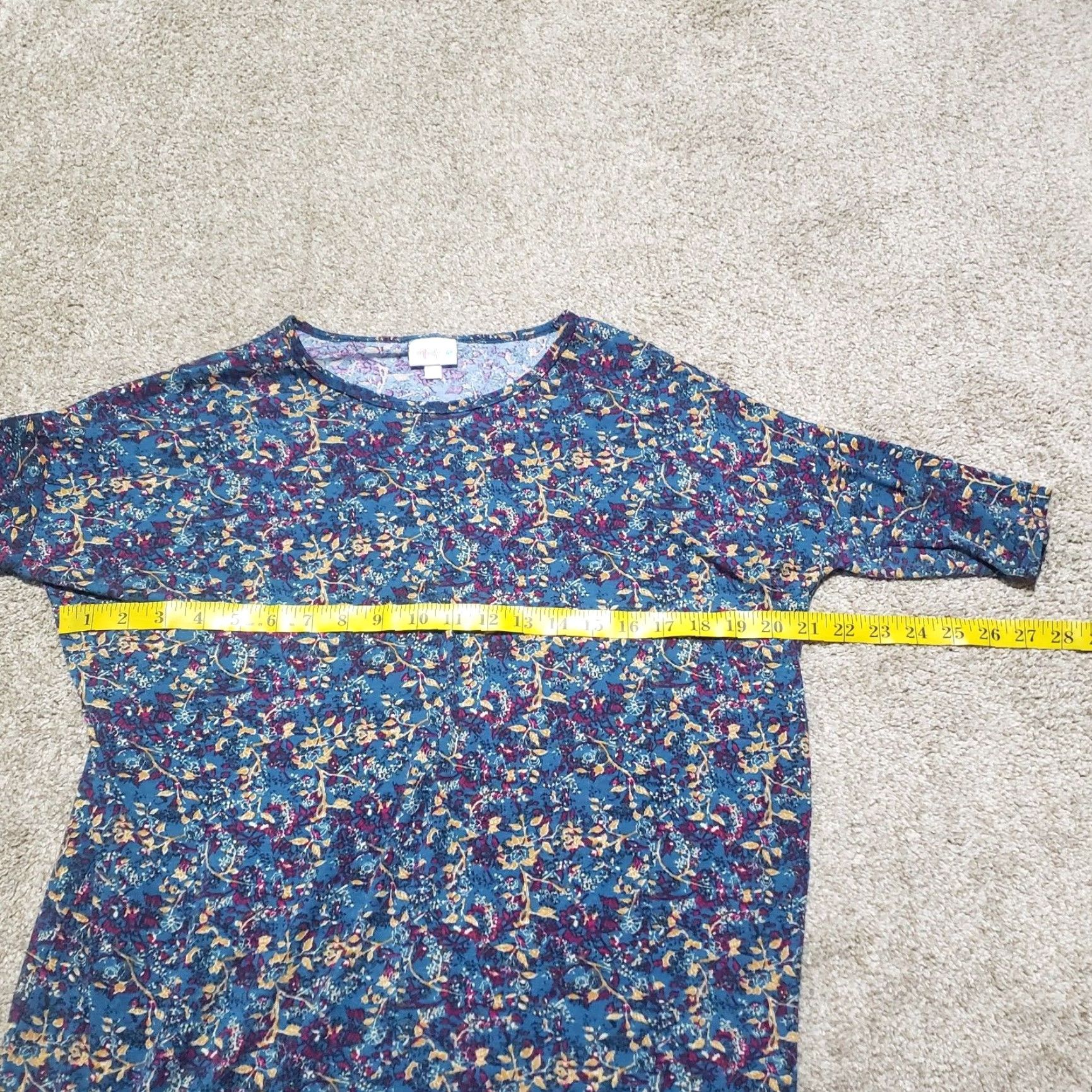 Vintage LuLaRoe Blue T-Shirt Short Sleeve Shirt 2XS Womens XXS Size Blue LLR Shirt Womens Small? Size XXS / US 00 / IT 34 - 4 Thumbnail