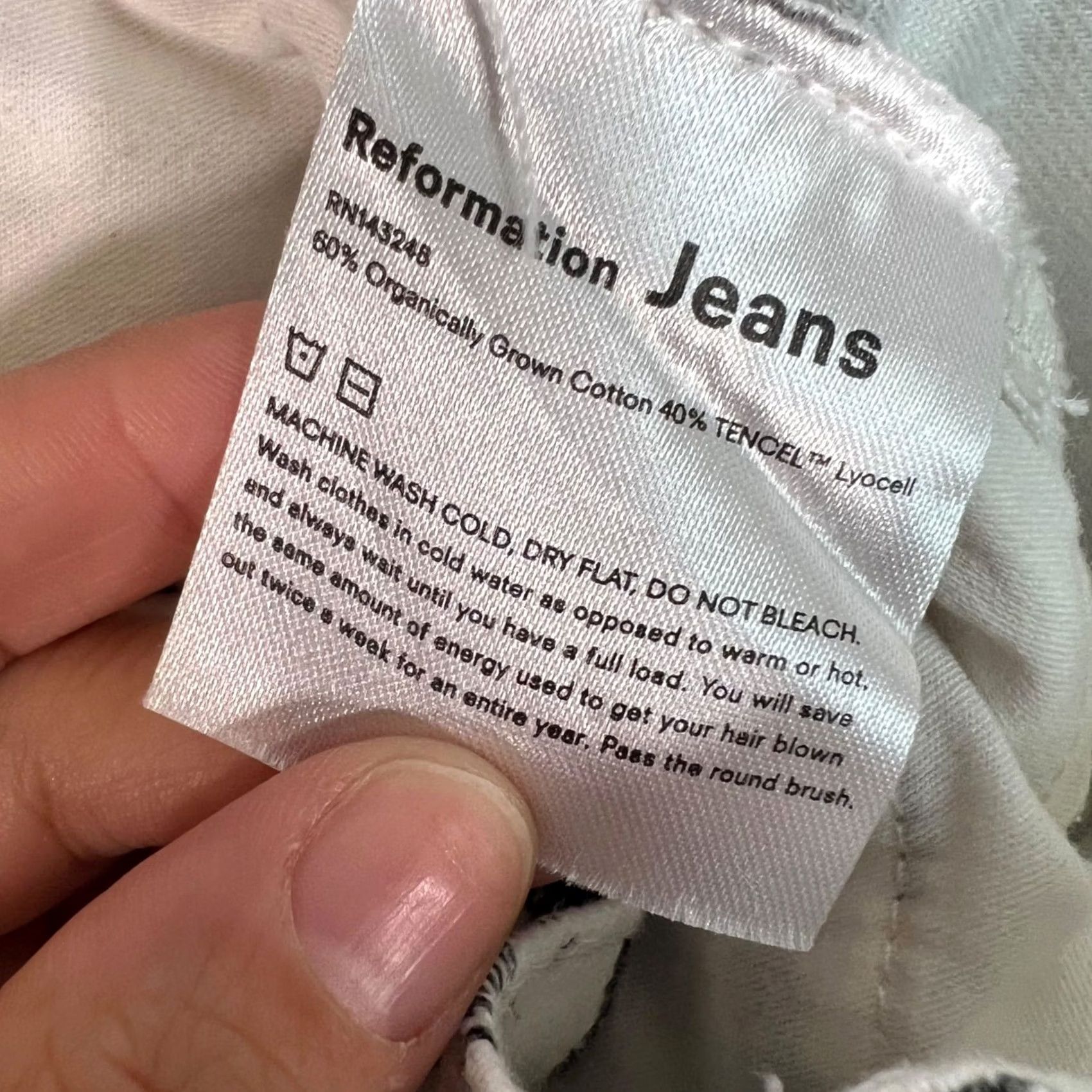 Reformation VINTAGE Reformation Jeans Denim High-Waisted Black & White Comic Print Womens 28 Jeans Size 28" / US 6 / IT 42 - 6 Thumbnail