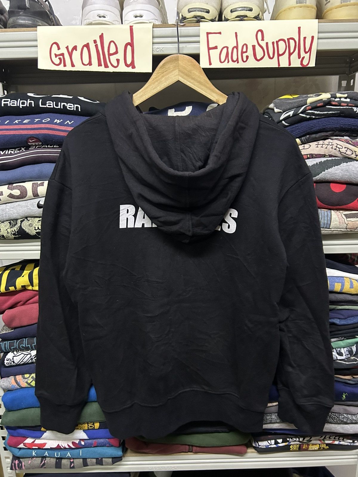 Band Tees Vintage ramones band hoodie Size US L / EU 52-54 / 3 - 3 Thumbnail