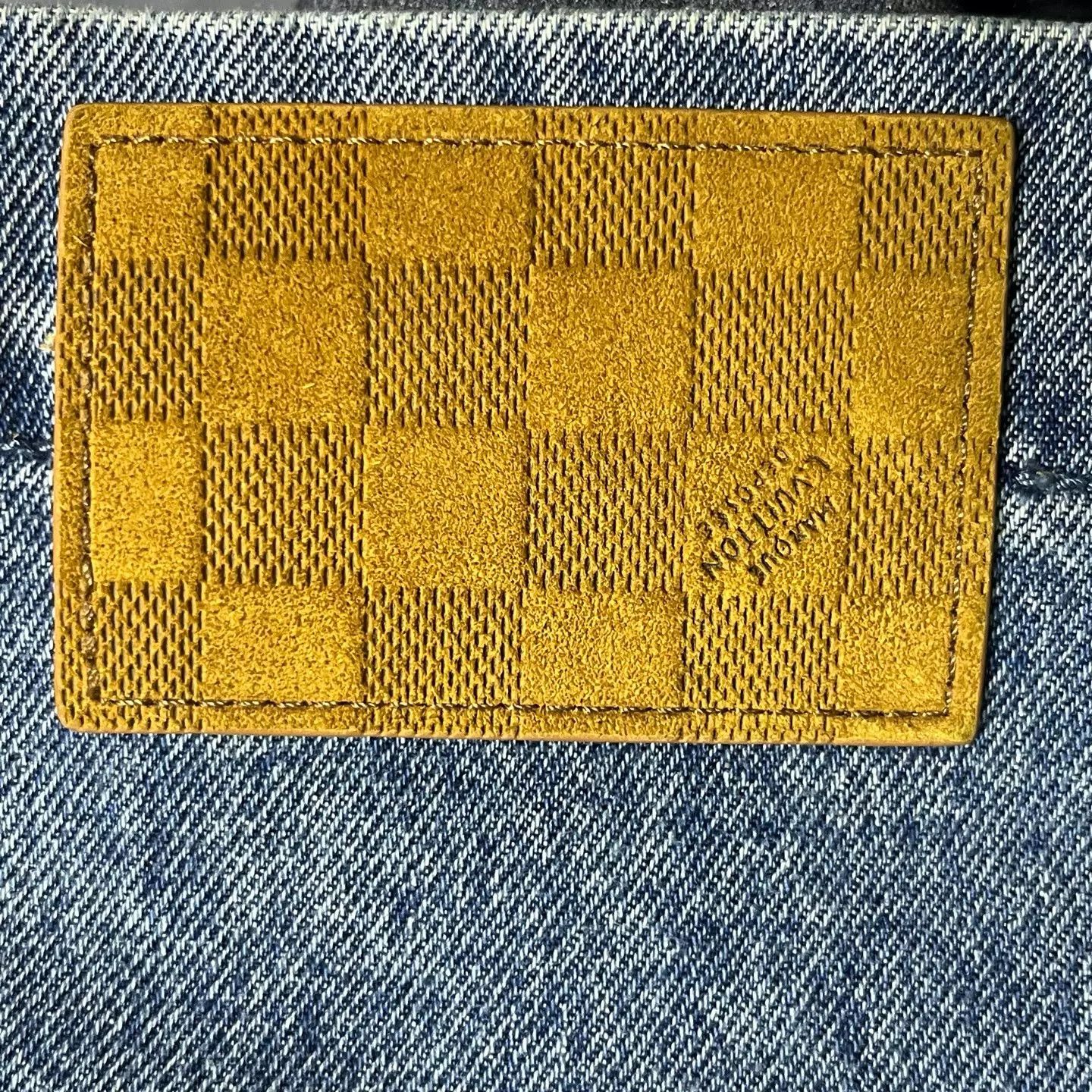 Louis Vuitton Louis Vuitton Blue Logo Denim Jacket Size US M / EU 48-50 / 2 - 5 Thumbnail