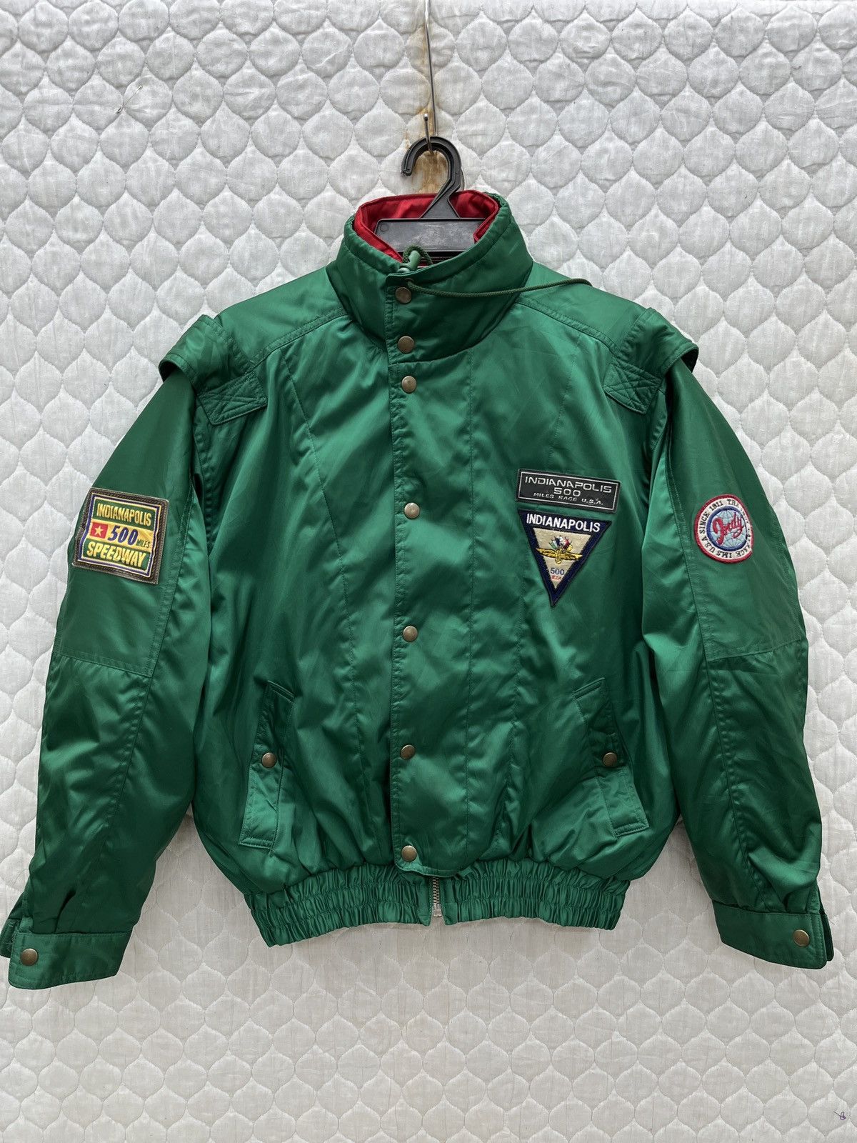 Sports Specialties 🔥🔥🔥VTG INDIANAPOLIS 500 MILES RACE USA JACKET Size US M / EU 48-50 / 2 - 3 Thumbnail
