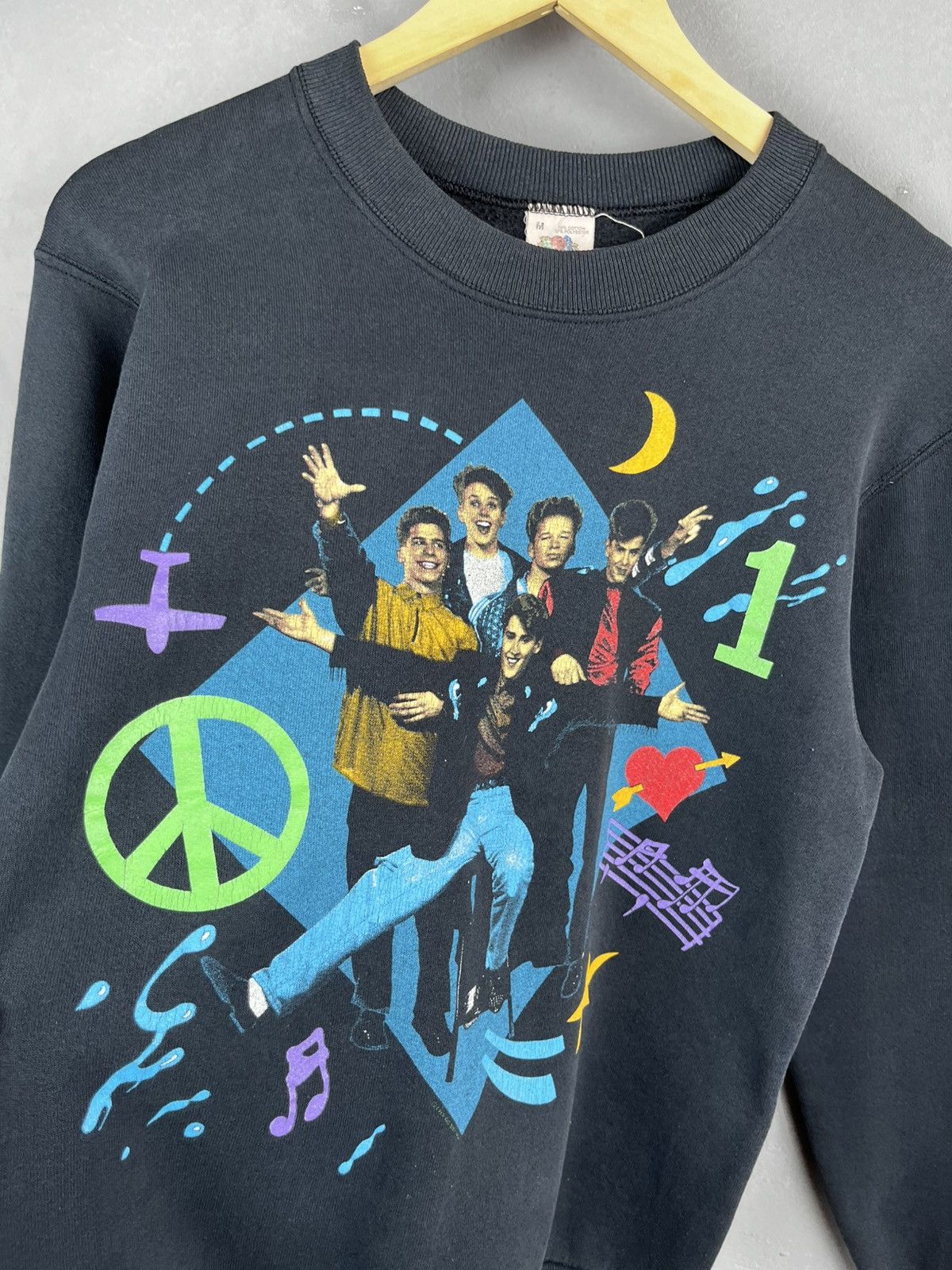 Band Tees Vintage New Kids on the Block Crewneck Sweatshirt Size US M / EU 48-50 / 2 - 7 Thumbnail