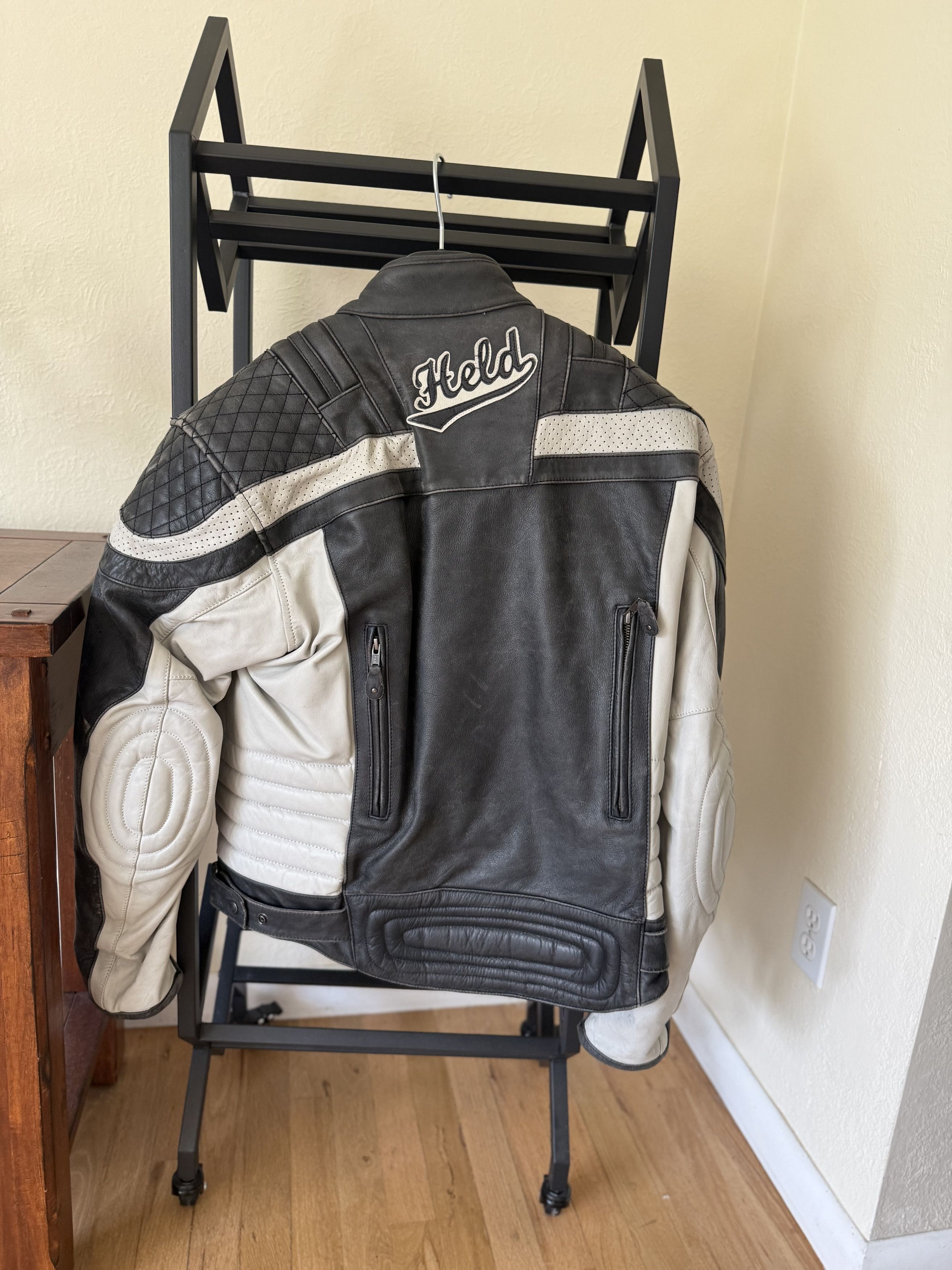 Other Held Leather Motorcycle Jacket – D3O Armor Size US M / EU 48-50 / 2 - 1 Thumbnail