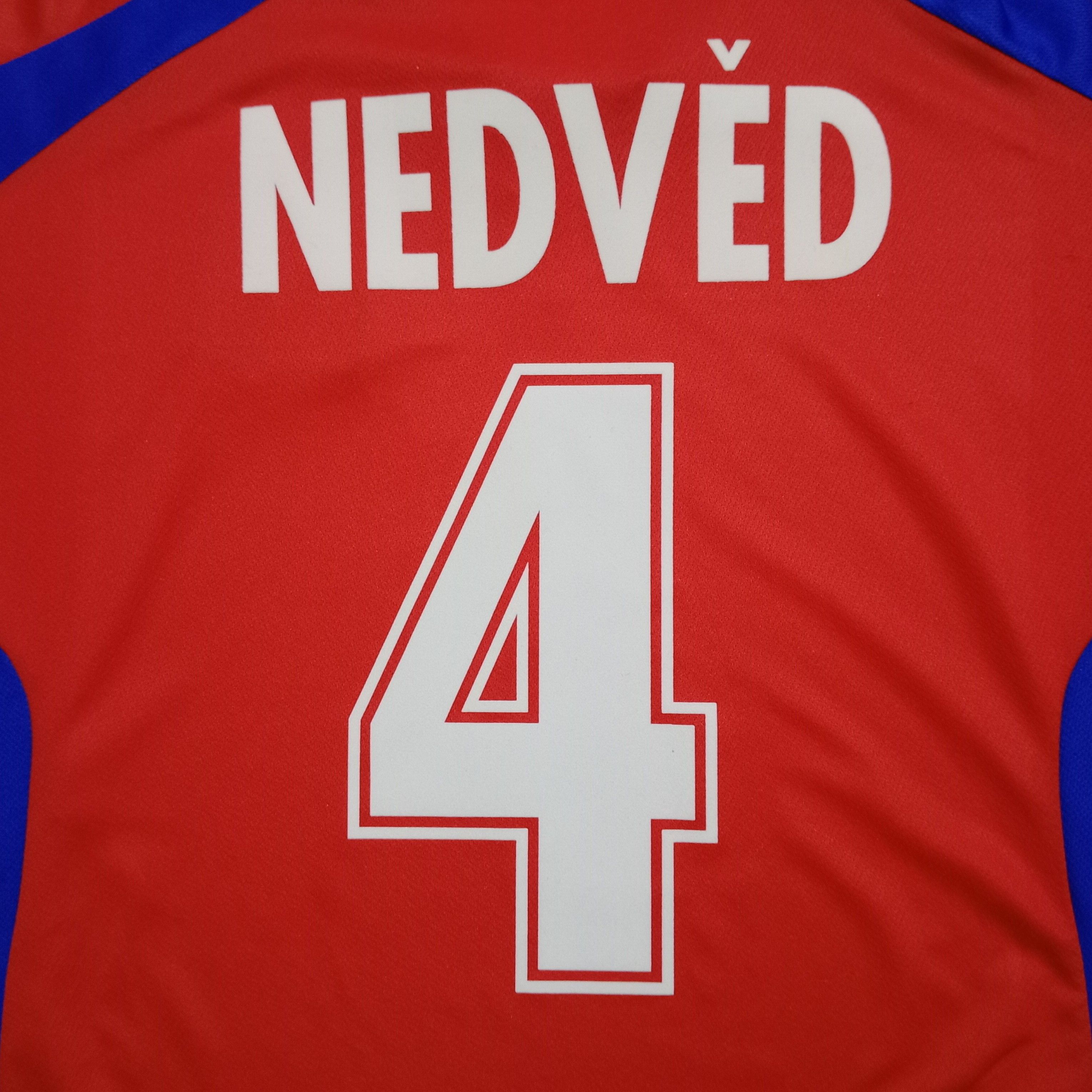 Puma Czech Republic Euro 2000 Home Jersey Nedved 11 Size US L / EU 52-54 / 3 - 4 Thumbnail