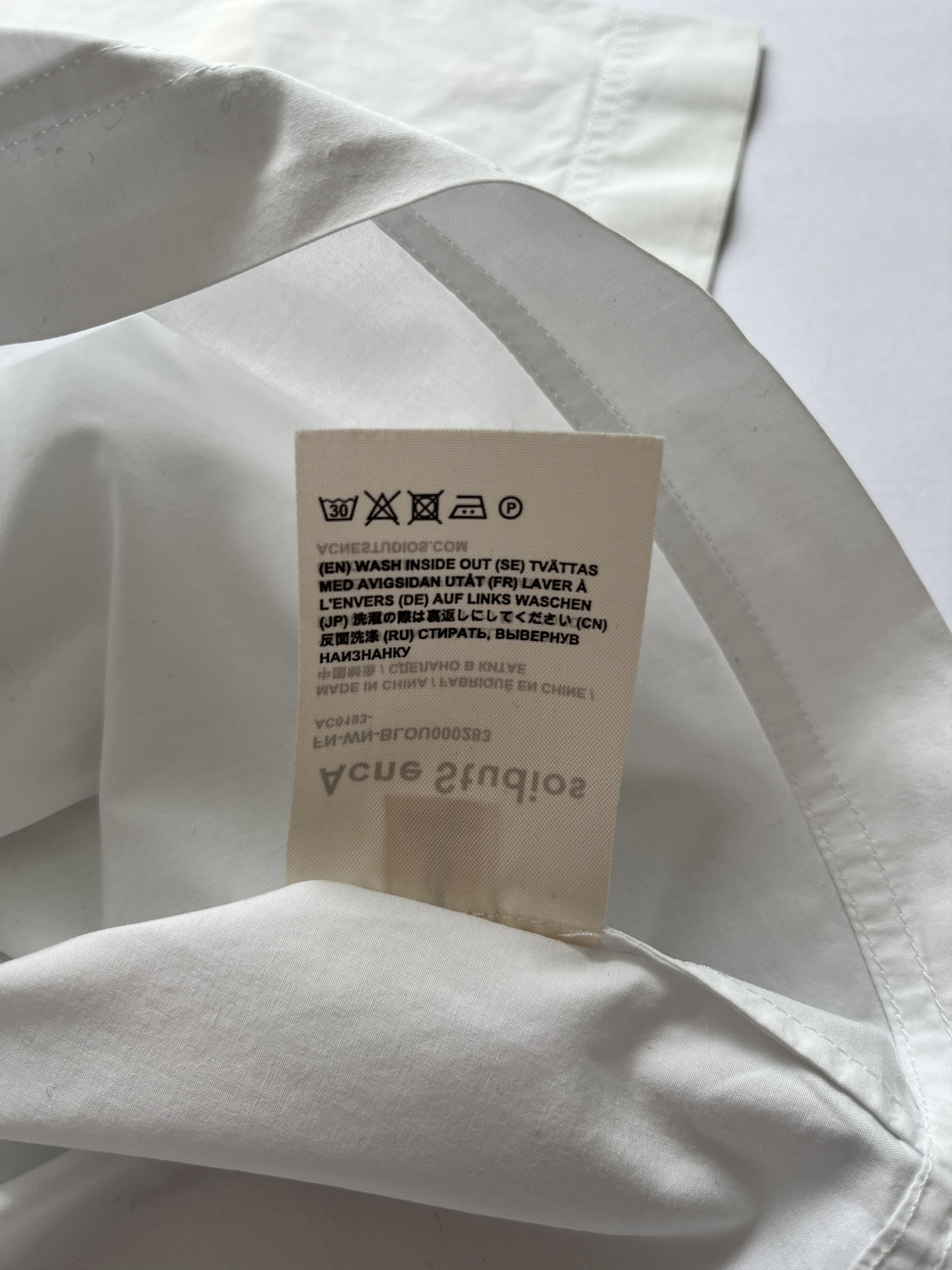 Acne Studios ⚡️QUICK SALE⚡️Acne Studios Oversized Cropped Blouse Size L / US 10 / IT 46 - 6 Thumbnail