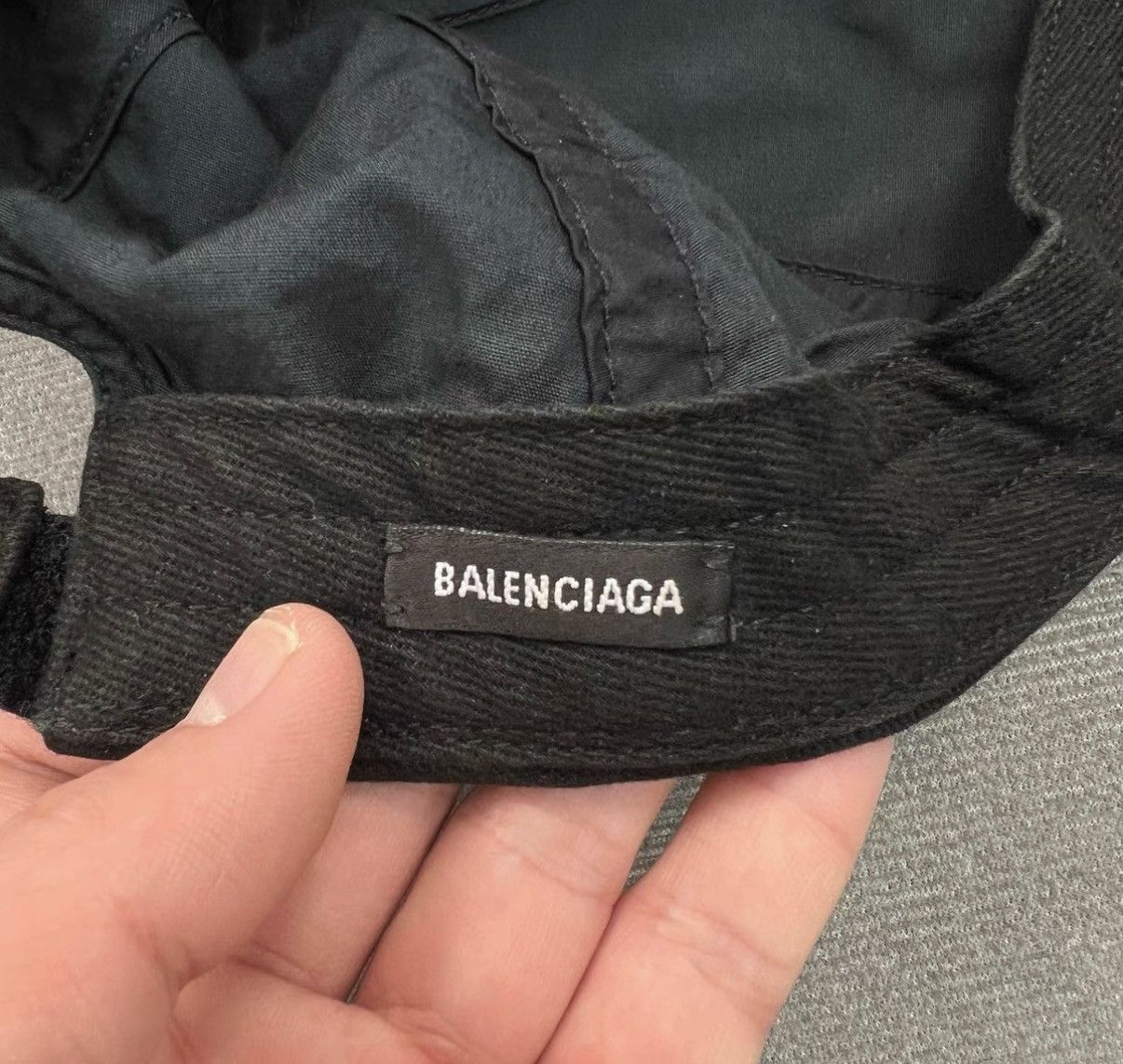 Balenciaga Balenciaga Black Distressed "CREW" Embroidered Baseball Cap Size ONE SIZE - 7 Thumbnail
