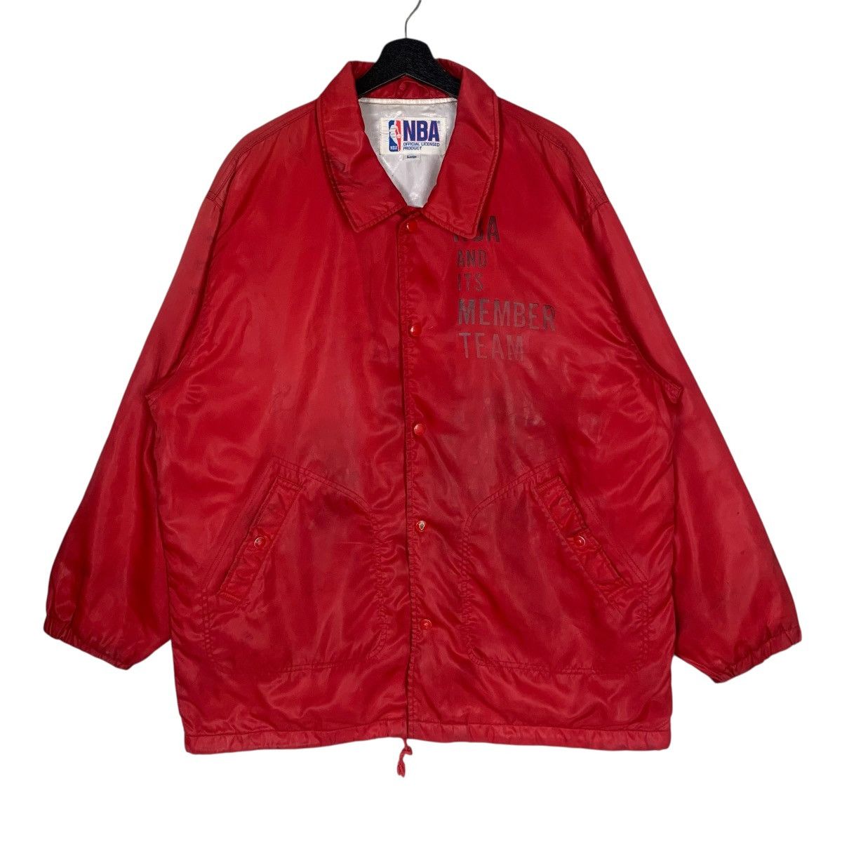 Vintage Vintage Chicago Bull NBA SportWear Windbreaker Coach Jacket Size US XL / EU 56 / 4 - 1 Thumbnail