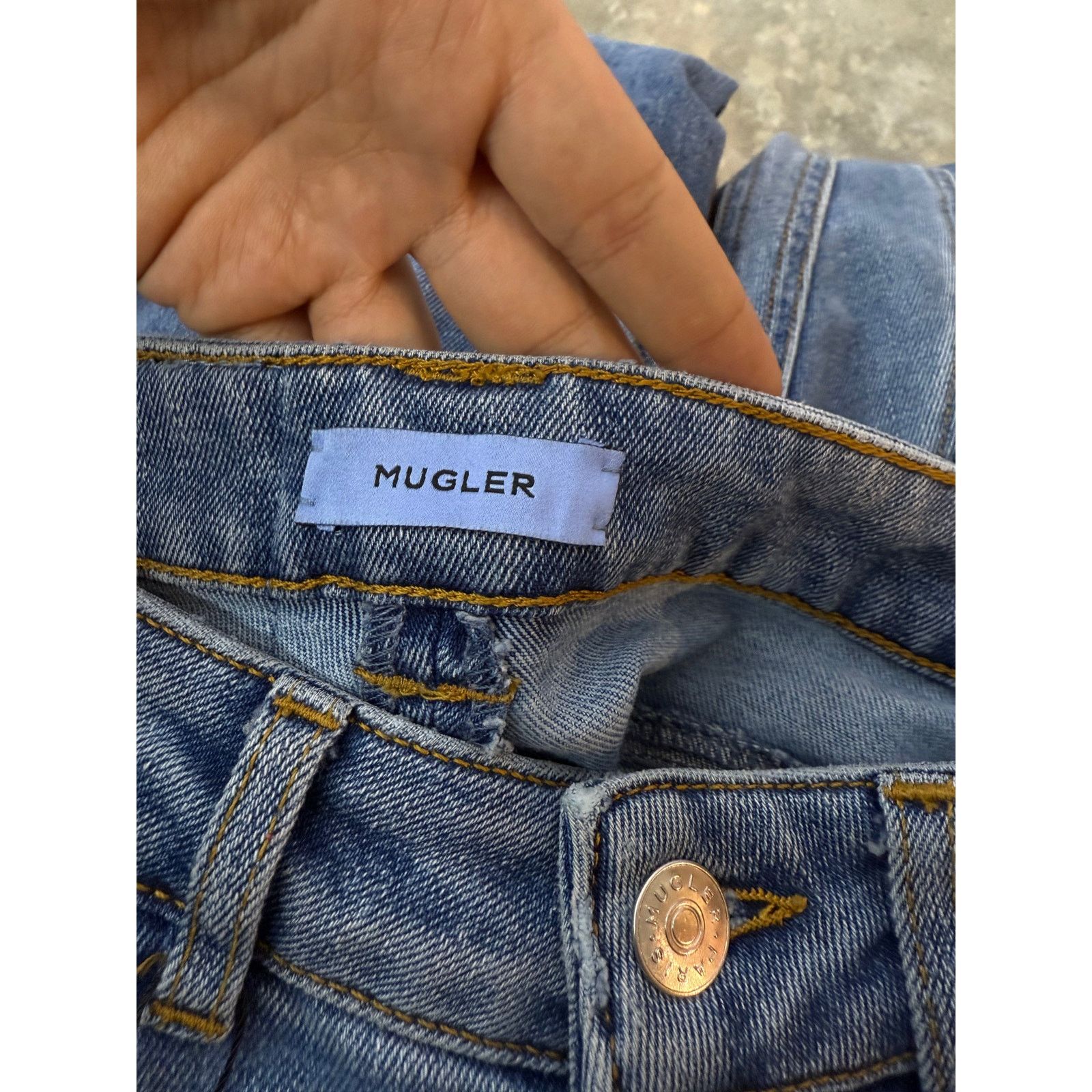 Other Muggler Light Wash Blue Jeans Size US 34 / EU 50 - 3 Thumbnail