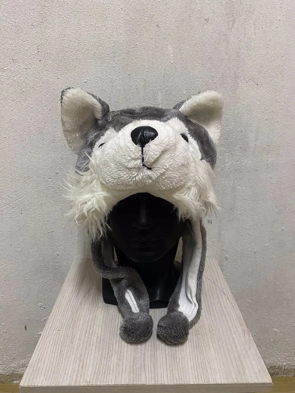 Cartoon Network × Japanese Brand × Vintage Japanese Brand Wolf Bunny Horn Beanie Hat Size ONE SIZE - 3 Thumbnail