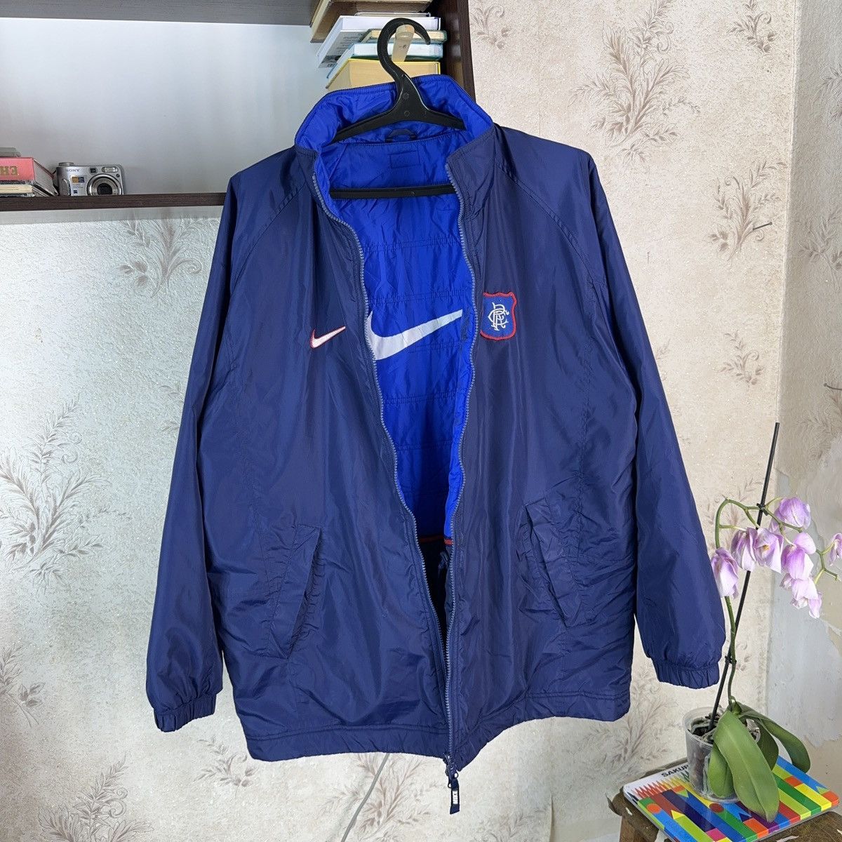 Nike × Vintage Vintage Nike Glasgow Rangers 1997 Jacket Reversibl Blue Size US L / EU 52-54 / 3 - 1 Thumbnail