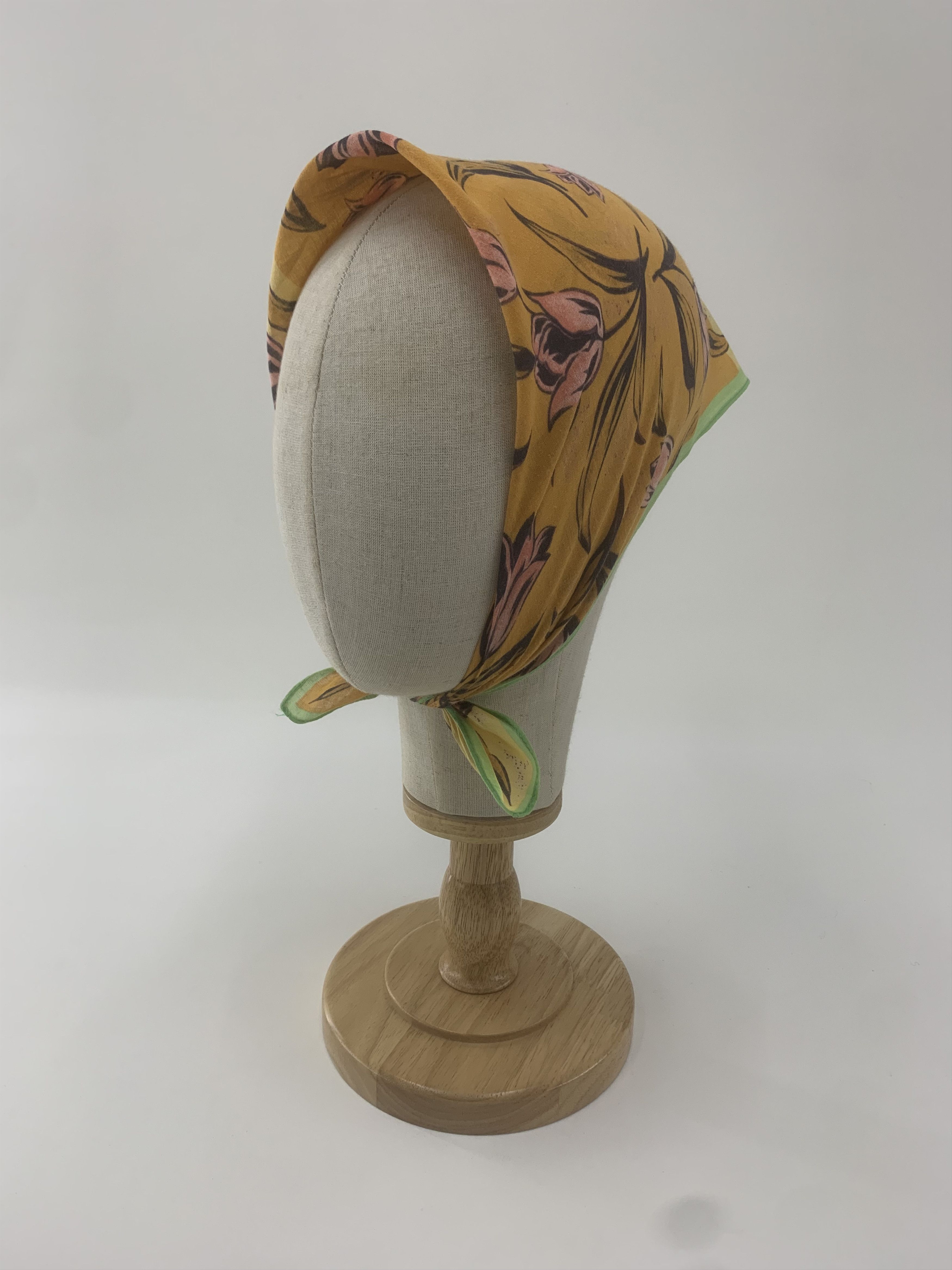 Vintage Aggie Grey's Handkerchief Bandana Neckerchief Pocket Square Size ONE SIZE - 1 Thumbnail