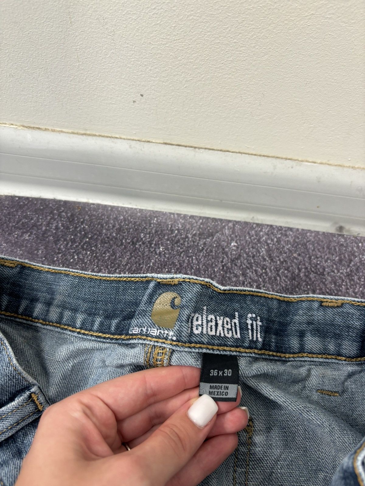 Carhartt Vintage Carhartt Y2K Relaxed Fit Faded Workwear Denim Jeans Size US 36 / EU 52 - 16 Thumbnail