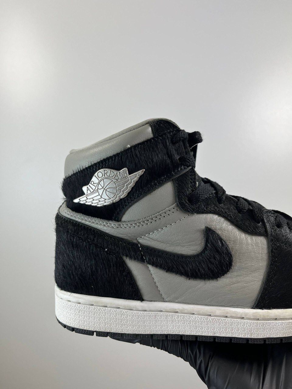 Nike Nike Air Jordan 1 Mid SE DZ2523-001 Leather Size 40.5 Size US 6.5 / EU 39-40 - 2 Thumbnail