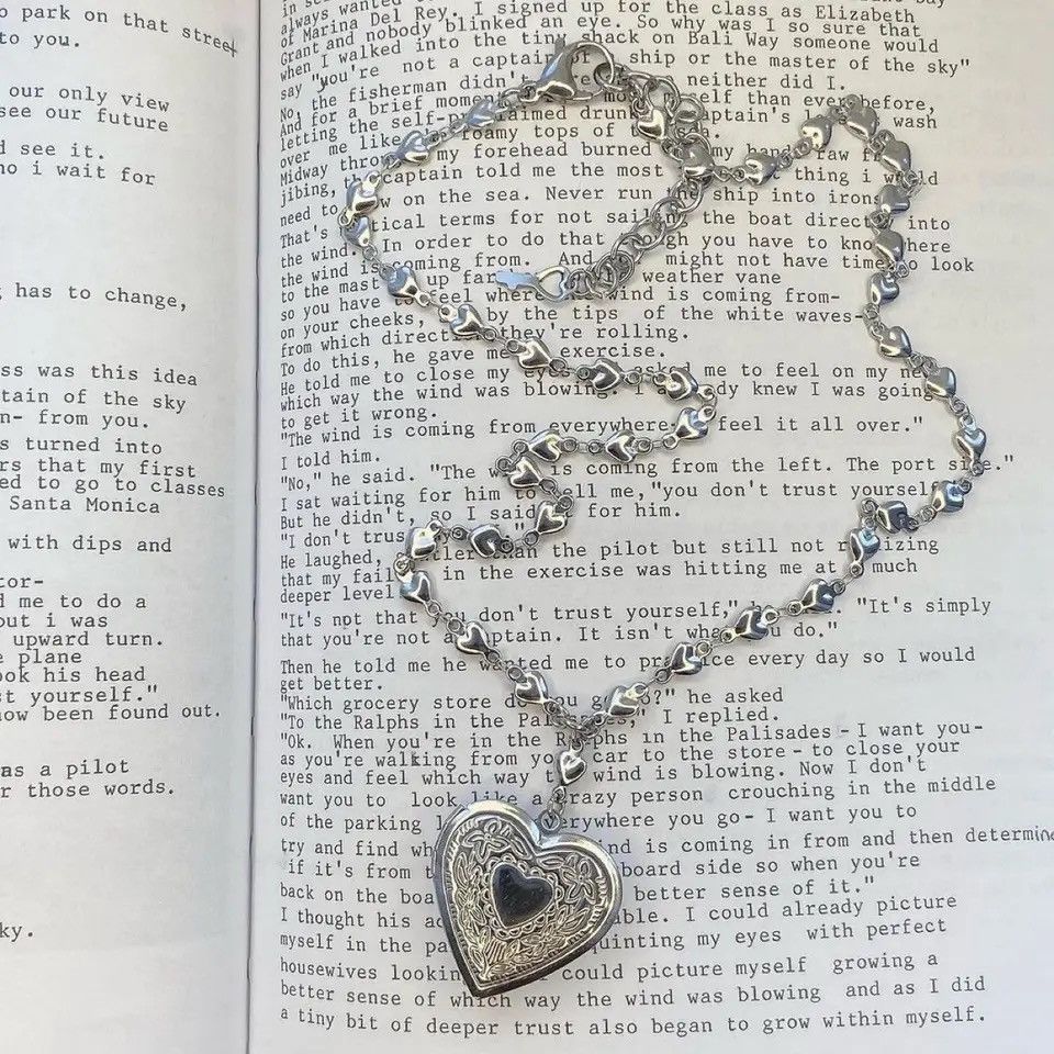 Jewelry × Vintage Handmade Punk Vintage Love Heart Pendant Necklace Size ONE SIZE - 1 Thumbnail