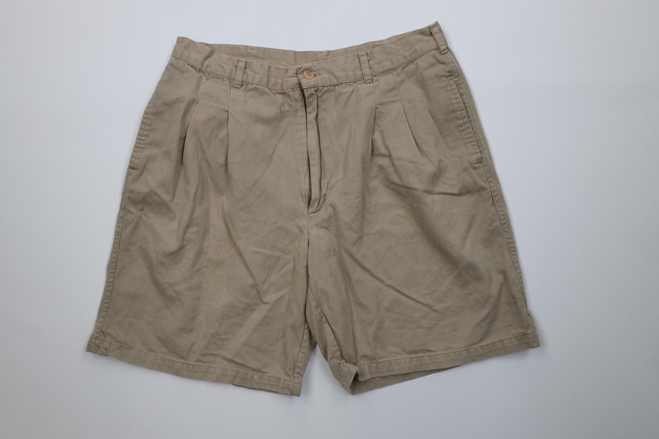 Vintage Vintage 90s Streetwear Above Knee Chino Shorts Beige Cotton Size US 32 / EU 48 - 1 Thumbnail