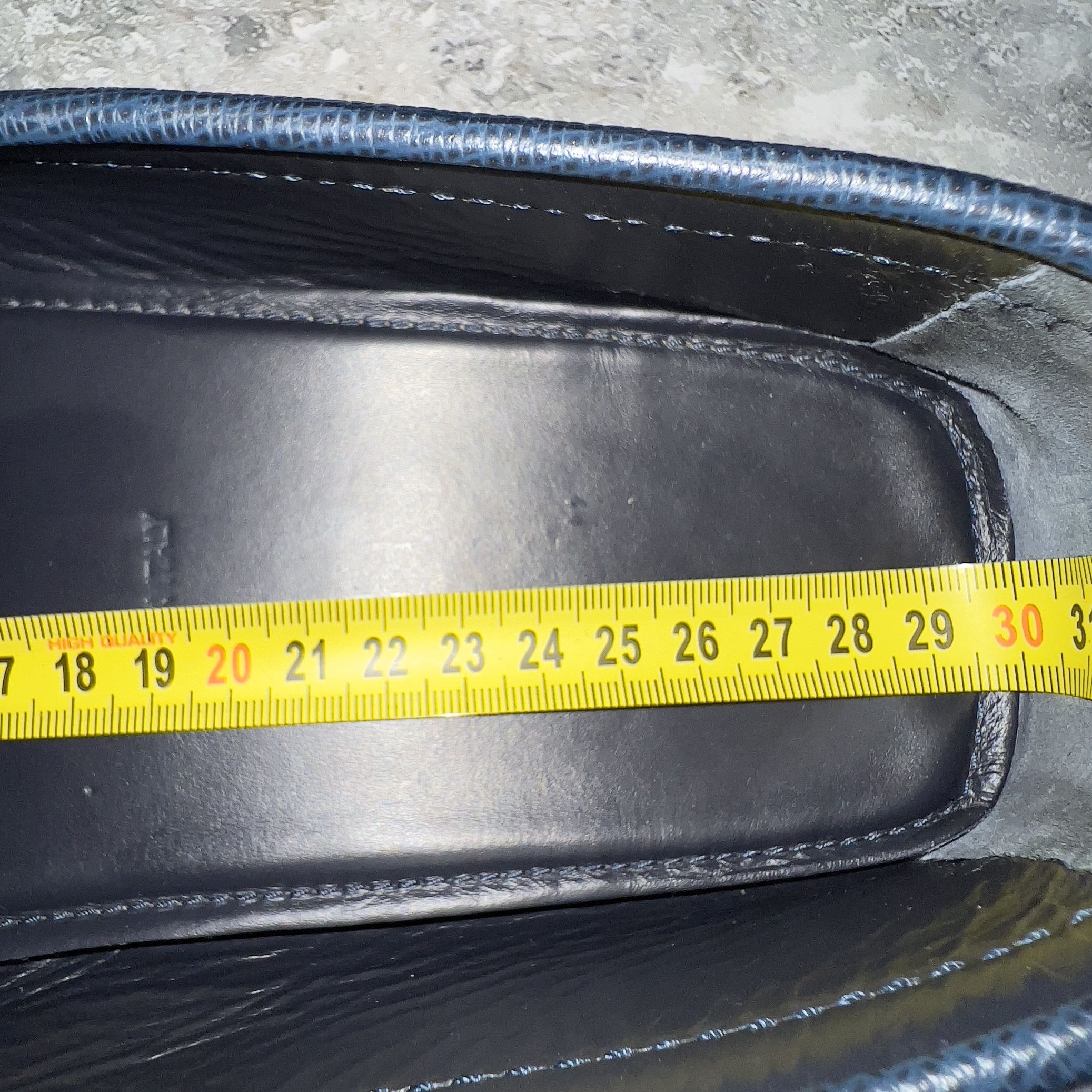 Louis Vuitton Louis Vuitton Hockenheim Driving Moccasins Taiga Leather Size US 11 / EU 44 - 12 Thumbnail
