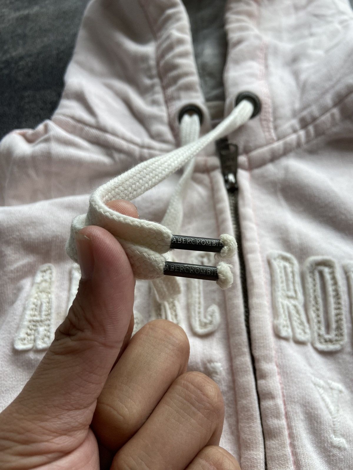 Abercrombie & Fitch Y2K Abercrombie and Fitch Cropped Hoodie Japanese LGB Style Size S / US 4 / IT 40 - 9 Thumbnail