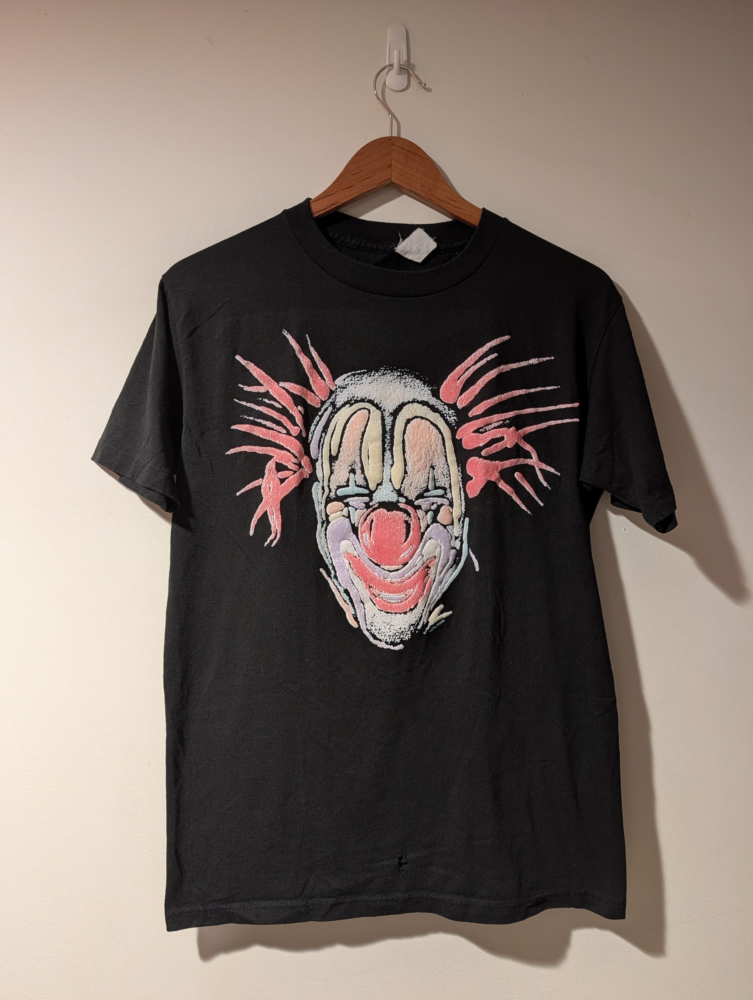 Arts & Science Vintage 80s The Midnight Clown T-Shirt Puff Print Horror Art Size US M / EU 48-50 / 2 - 1 Thumbnail