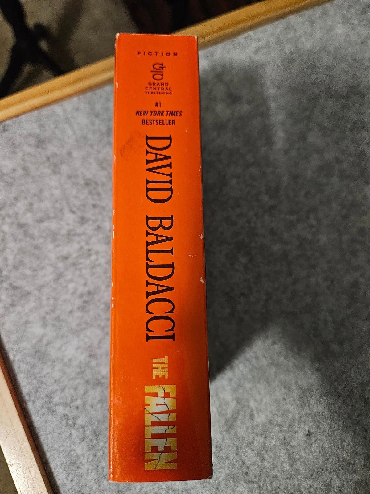 Designer The fallen, david baldacci Size ONE SIZE - 2 Thumbnail