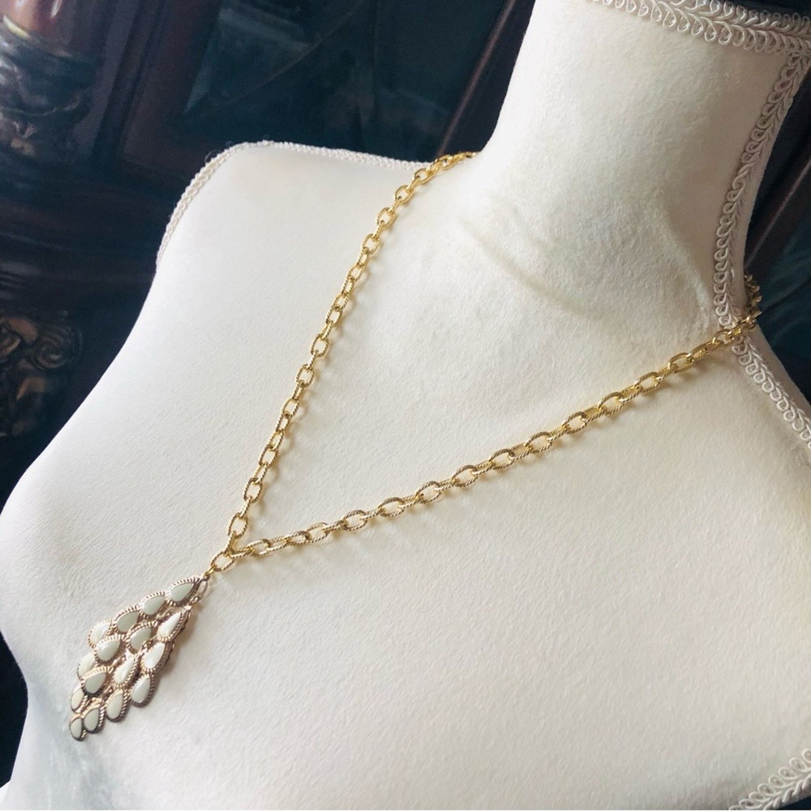 Handmade Hand crafted textured link chandelier pendant necklace Size ONE SIZE - 4 Thumbnail