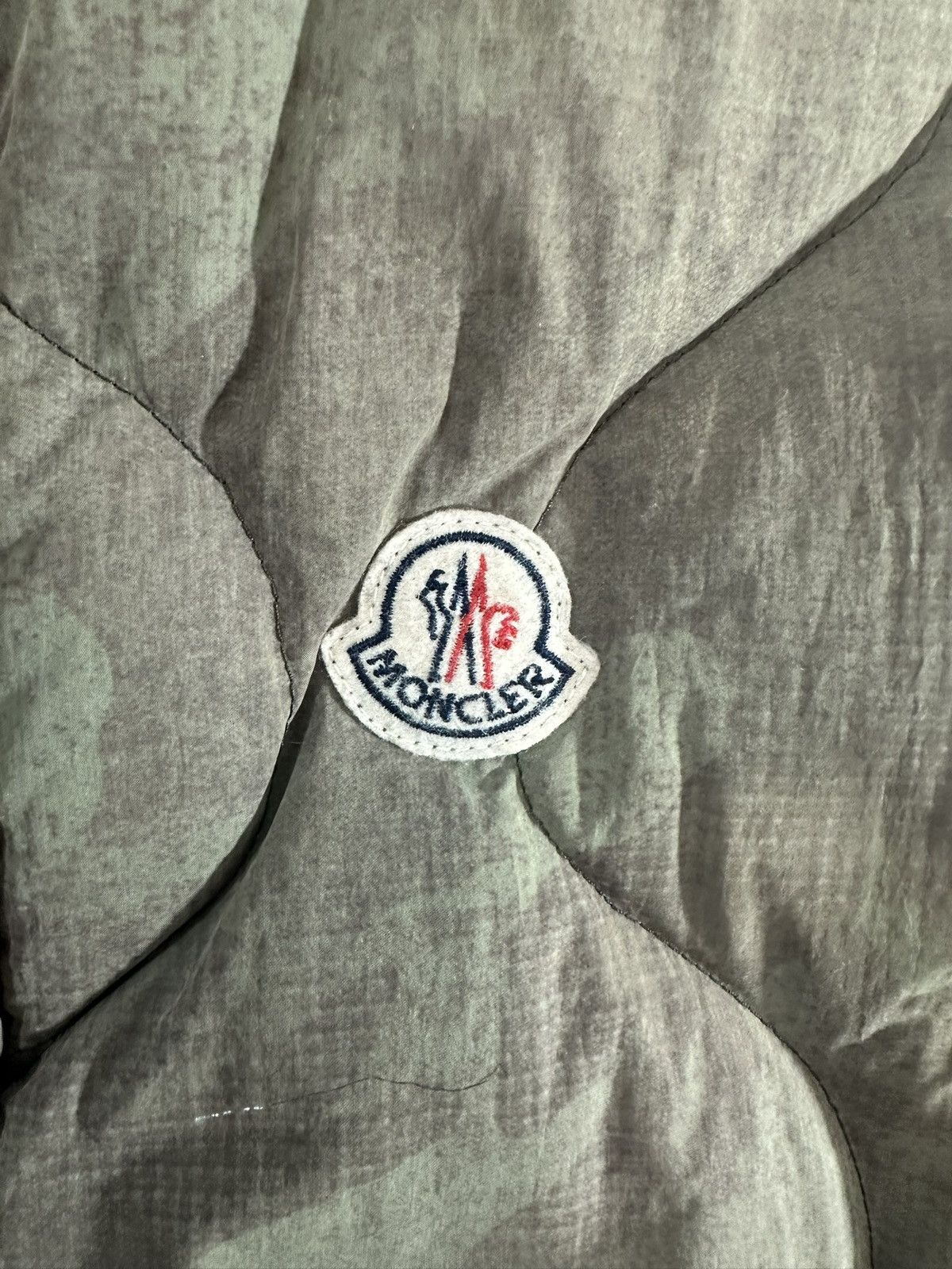 Moncler Moncler Canut Down Vest Size US L / EU 52-54 / 3 - 5 Thumbnail