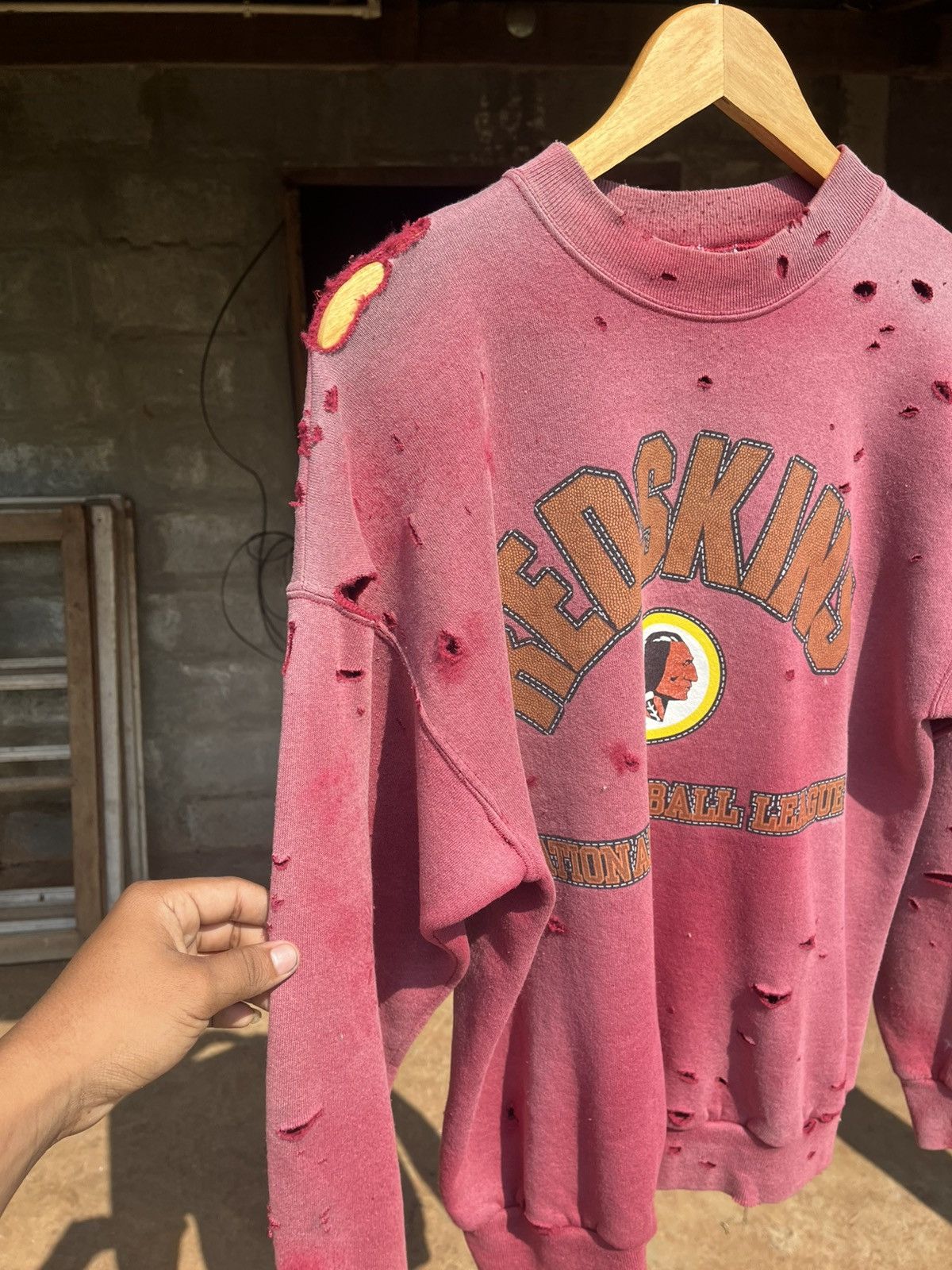 Vintage Thrashed faded redskins Distressed Size US L / EU 52-54 / 3 - 2 Thumbnail