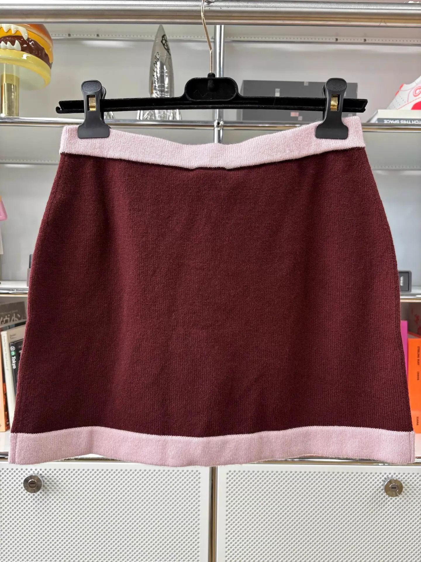 Chanel Chanel 25A Brown & Pink Cashmere Knit Mini Skirt 36 Size 26" / US 2 / IT 38 - 7 Thumbnail