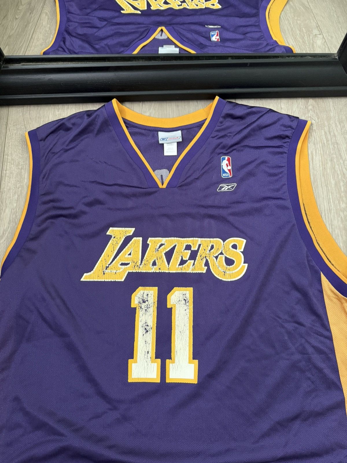 NBA × Reebok × Vintage Vintage / Y2K Los Angeles Lakers Karl Malone #11 Jersey Size US XXL / EU 58 / 5 - 2 Thumbnail