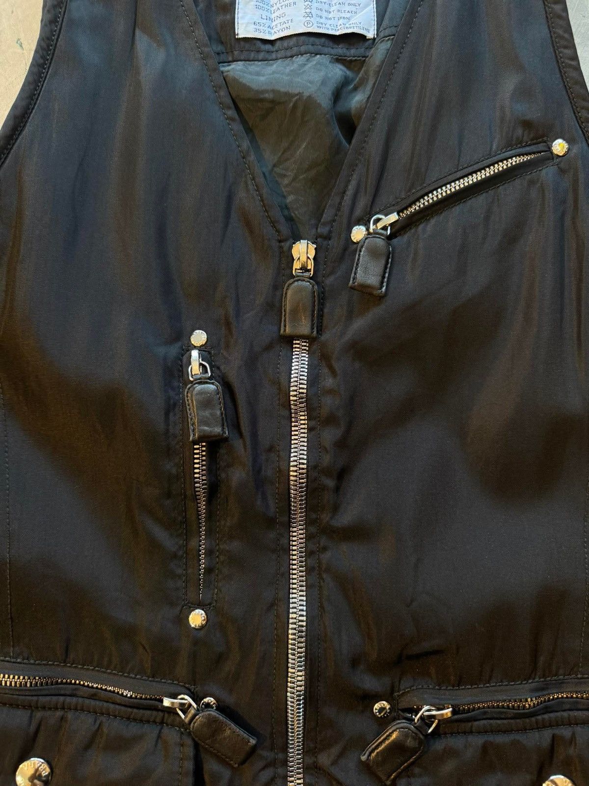 Prada Prada Multipocket leather nylon vest Size M / US 6-8 / IT 42-44 - 8 Thumbnail