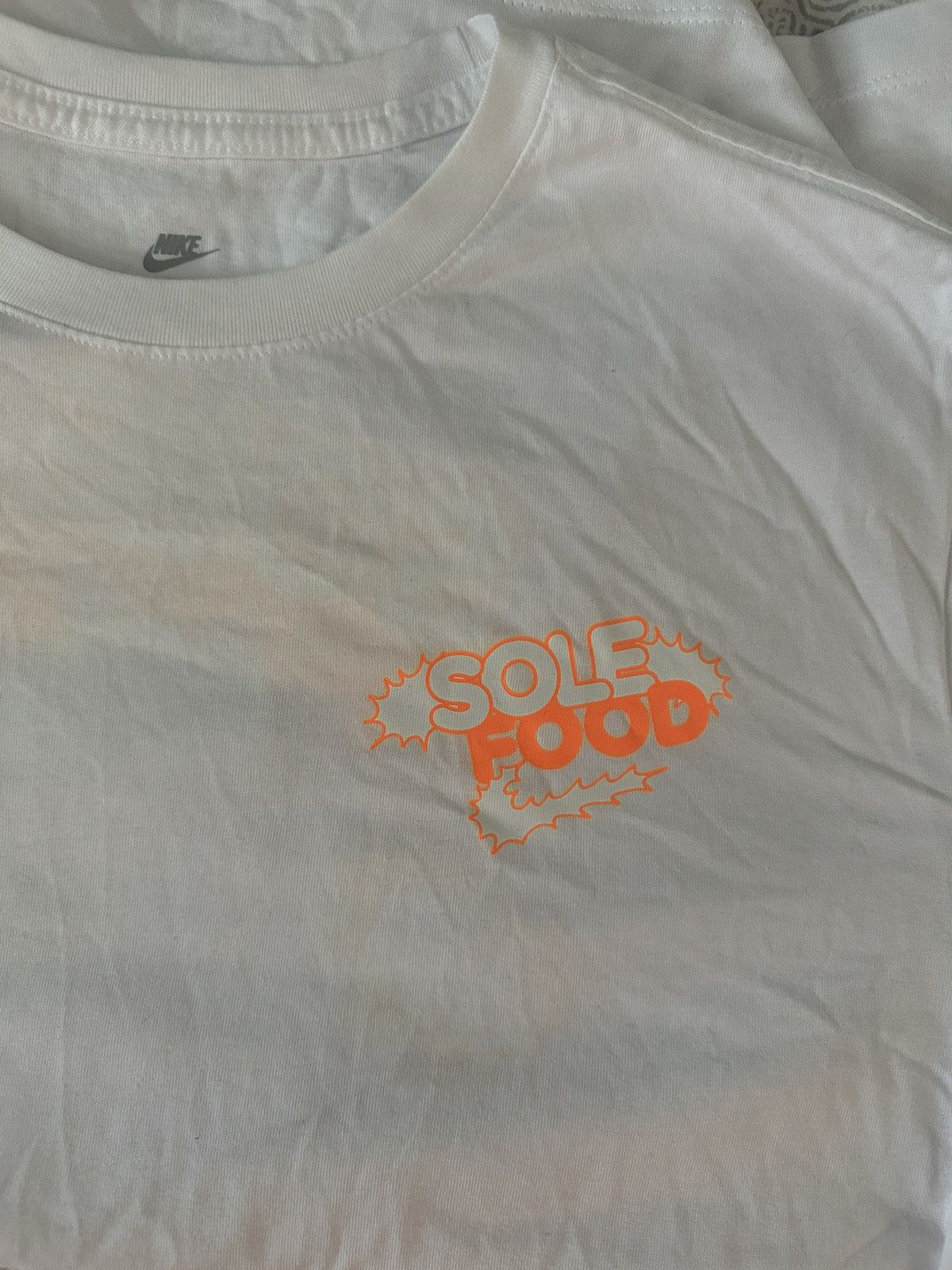 Nike Nike Sole Food T-shirt White Size US XL / EU 56 / 4 - 2 Thumbnail