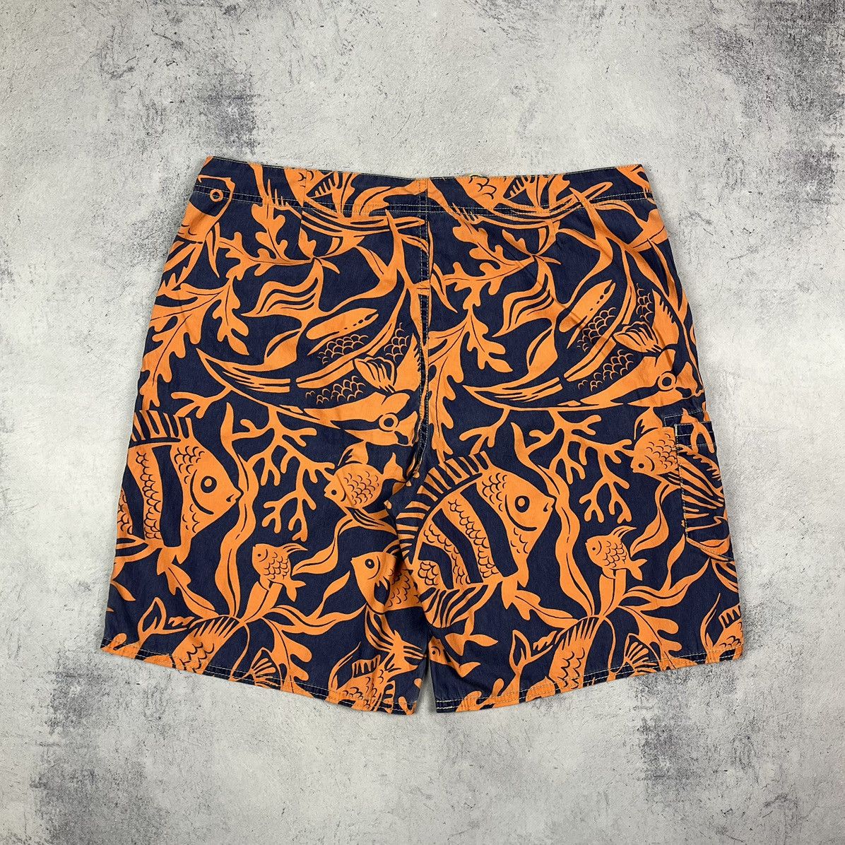 Polo Ralph Lauren Vintage Polo Ralph Lauren fish print logo swim shorts 90’s Size US 34 / EU 50 - 8 Thumbnail