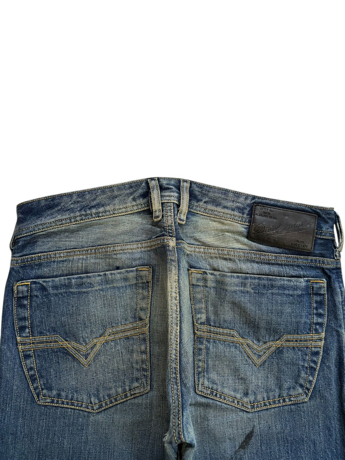 Diesel Vintage Diesel Zanity Button Fly Mud Wash Bootcut Jeans Size US 34 / EU 50 - 8 Thumbnail