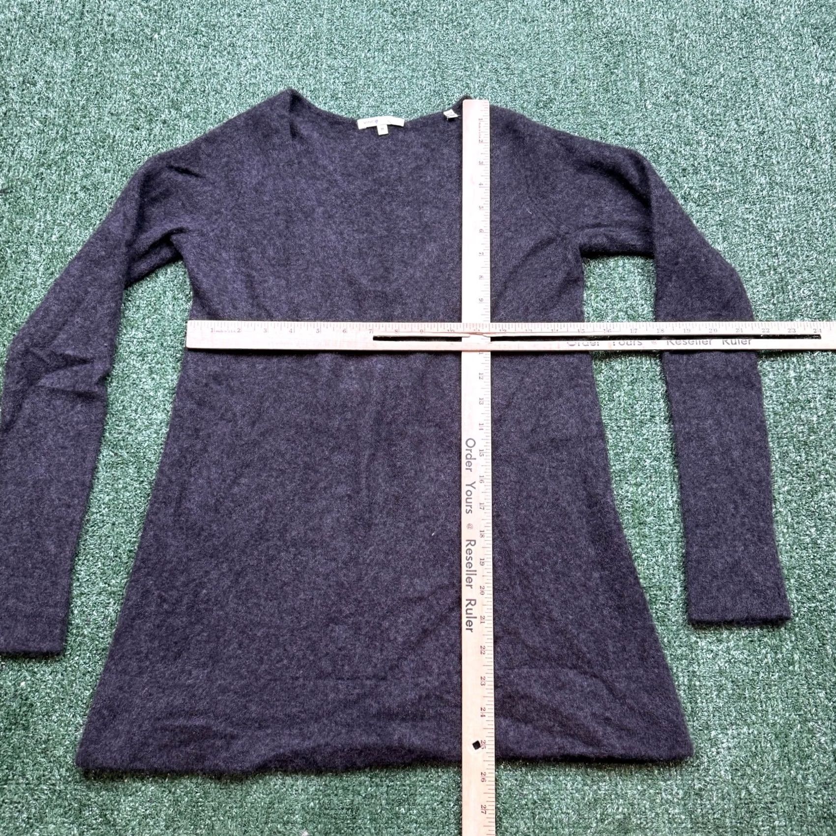 Vince Vince Sweater Gray V Neck Long Sleeve Lightweight Stretch Cashmere Womens Size M Size M / US 6-8 / IT 42-44 - 4 Thumbnail