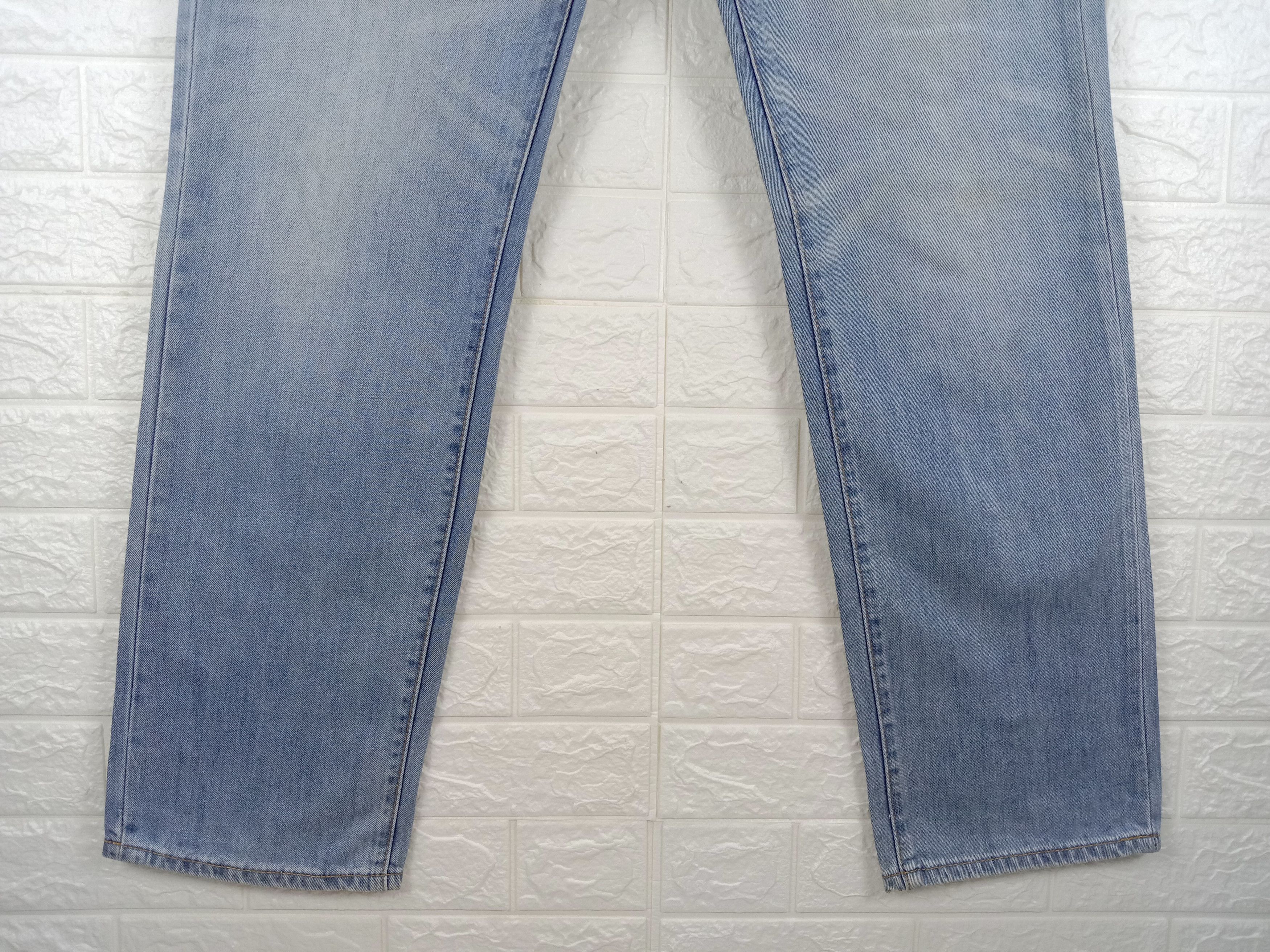 Levi's Vintage Levi's 501 Jeans Blue Wash Fly Buttons Denim Size US 37 - 4 Thumbnail
